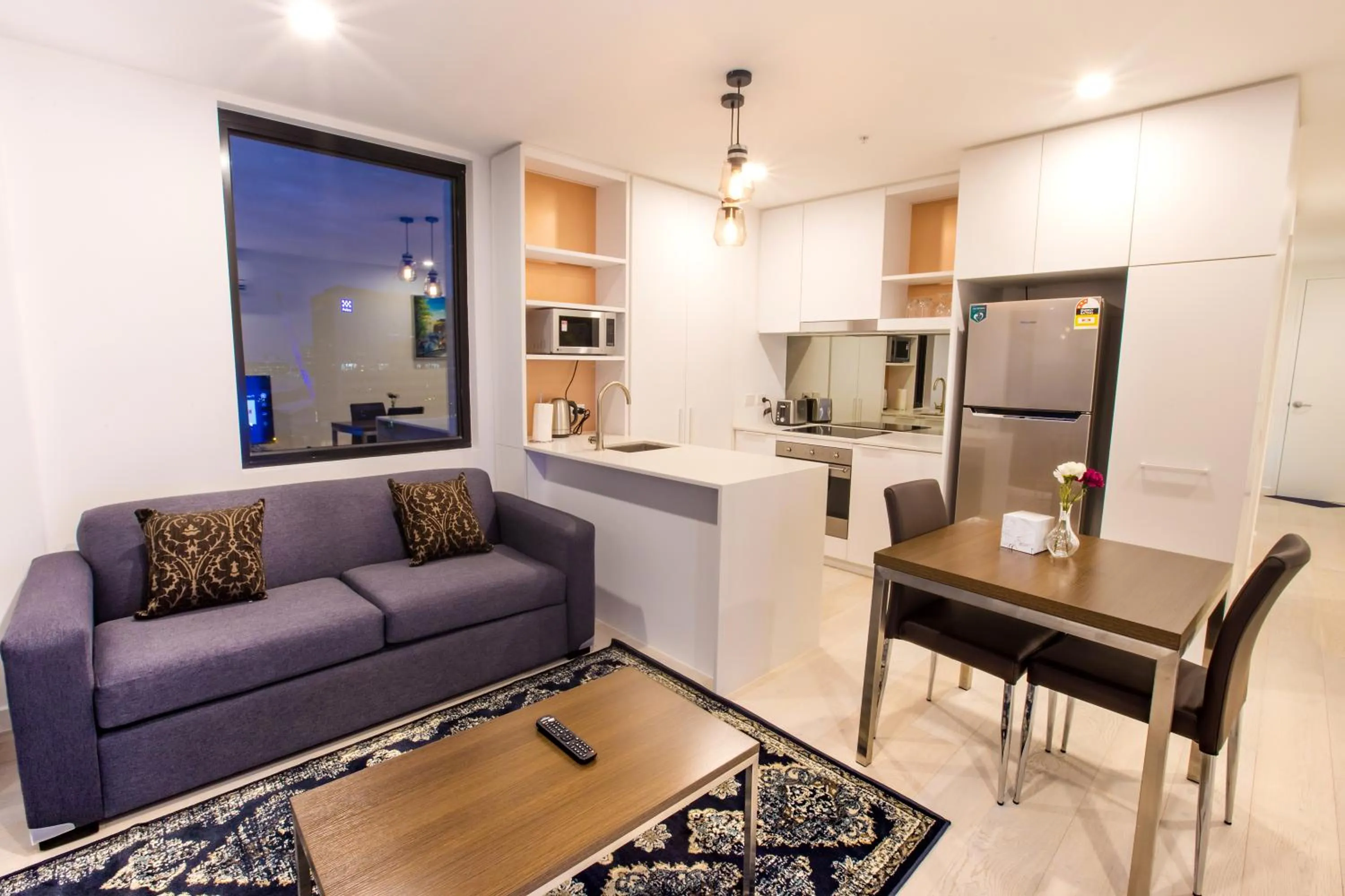 Kitchen or kitchenette in Spencer Street Apartments