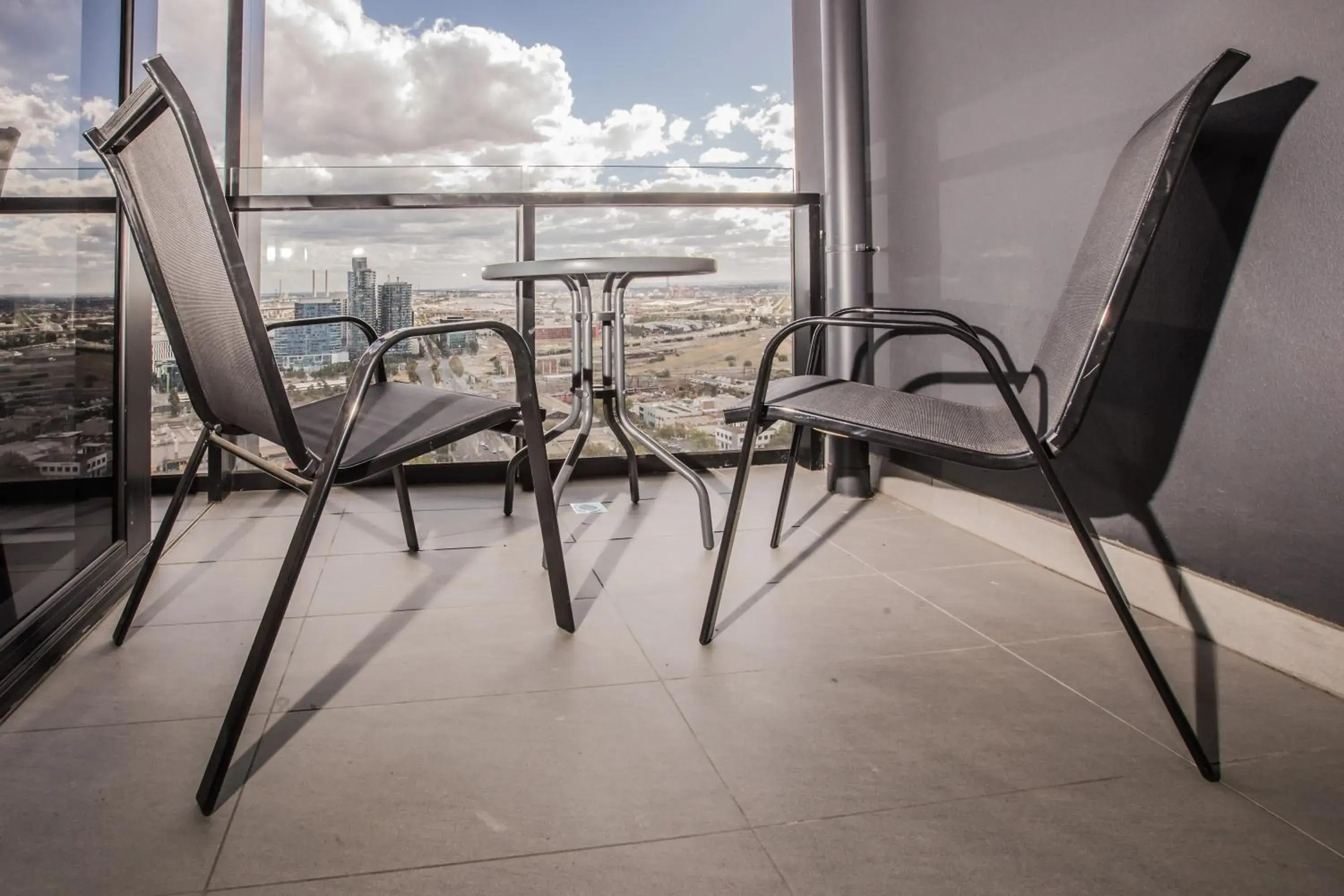 Superior Two-Bedroom Apartment with Balcony in Spencer Street Apartments Superior Two-Bedroom Apartment with Balcony in Spencer Street Apartments