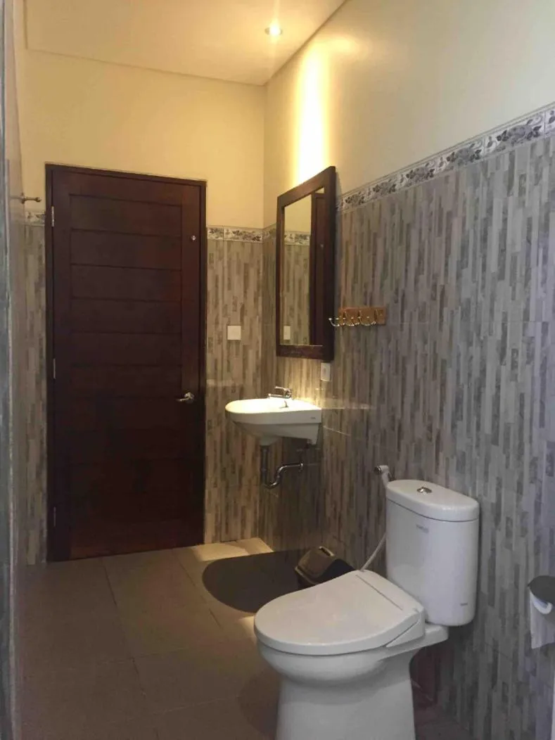 Toilet in Pondok Uma Ubud