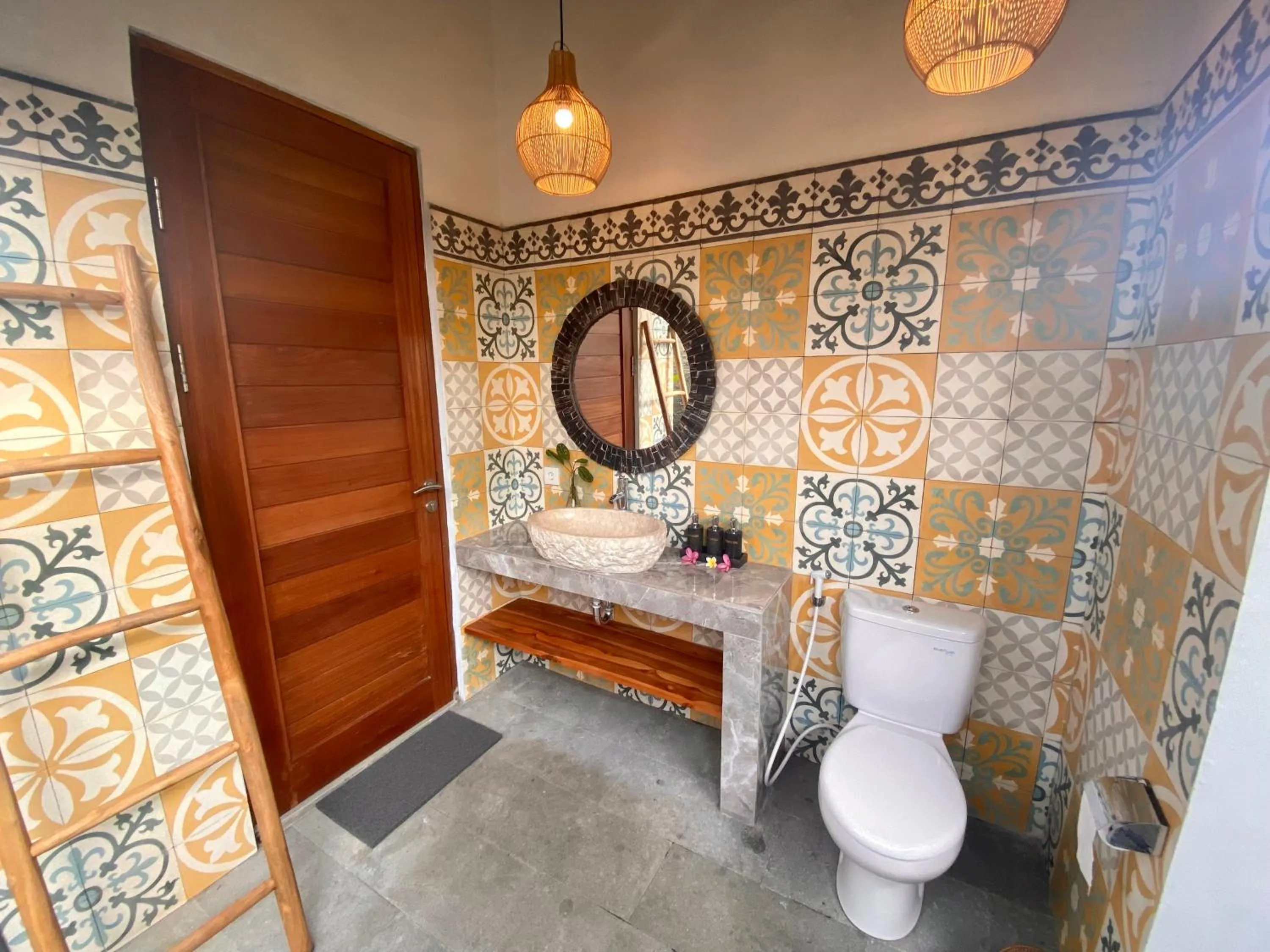 Shower in Pondok Uma Ubud