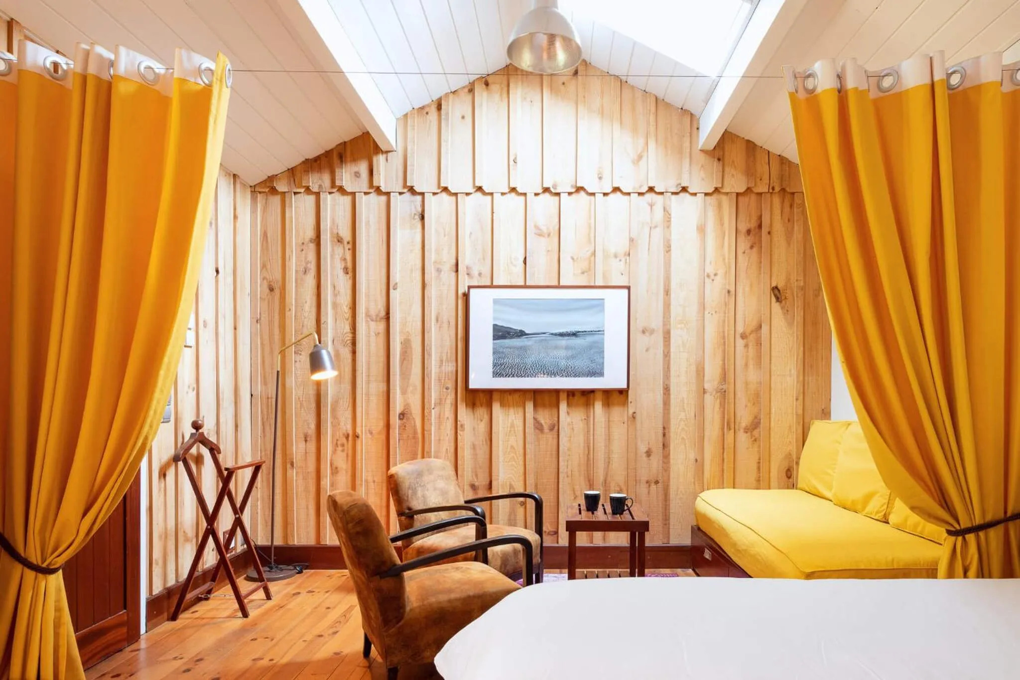 Photo of the whole room, Bed in Hotel de La Plage