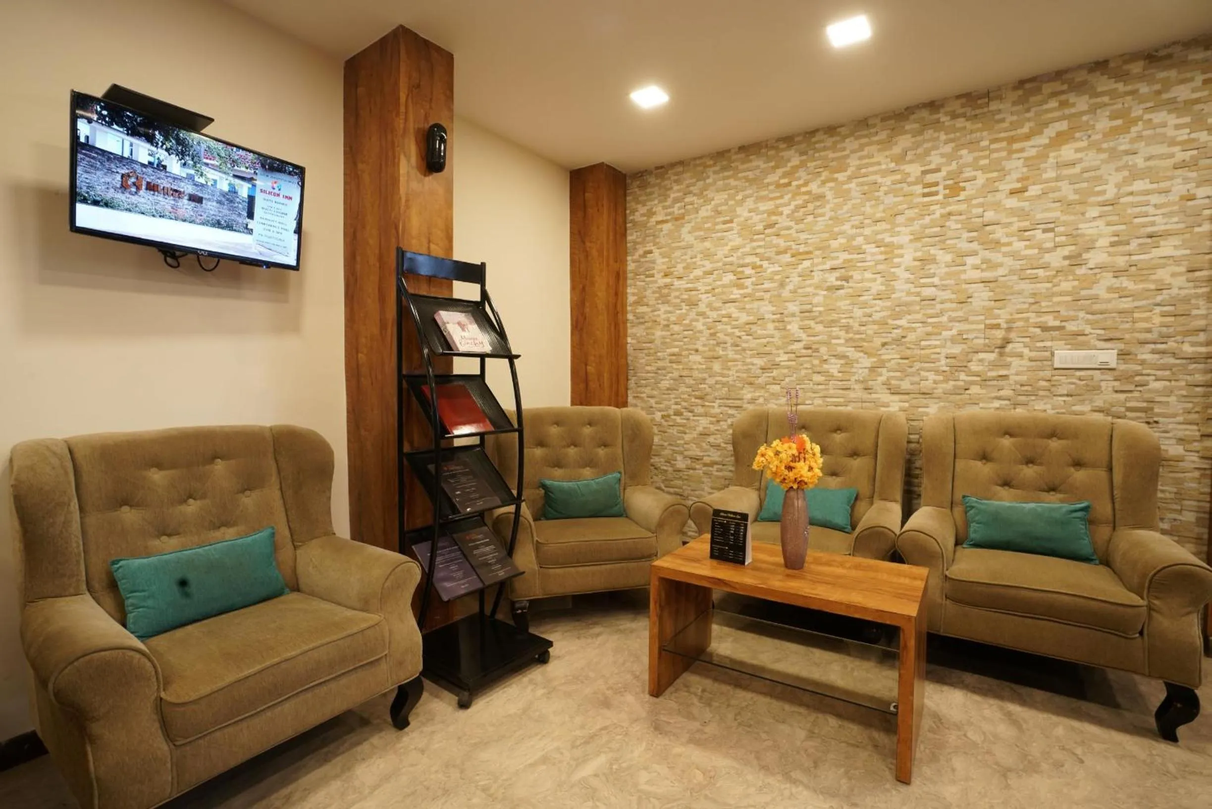 Lobby or reception in Silicon Inn Hotel Bangalore Airport