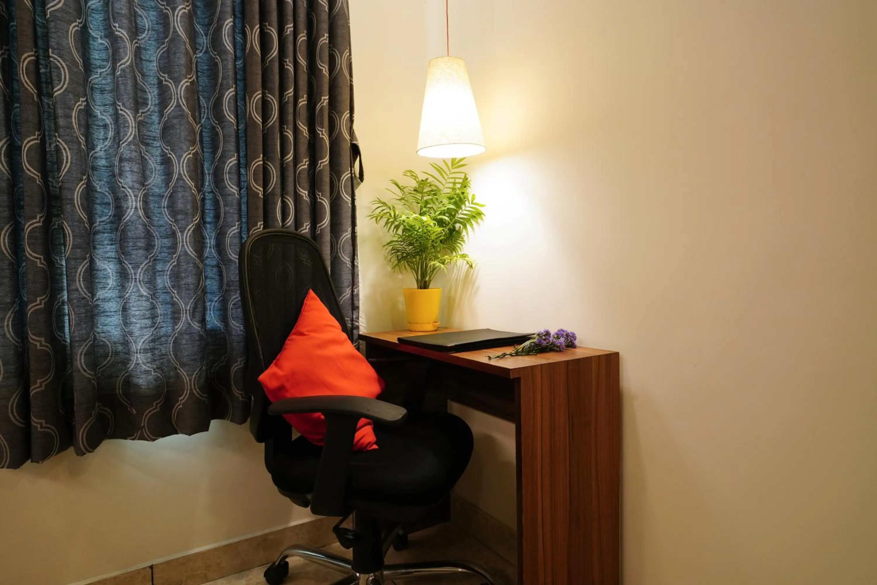 Seating area in Silicon Inn Hotel Bangalore Airport