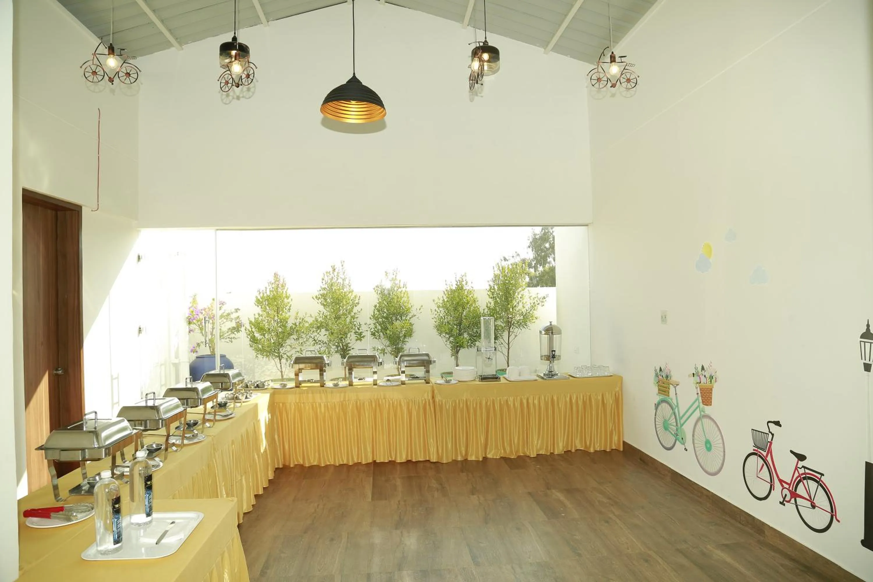 Buffet breakfast in Silicon Inn Hotel Bangalore Airport