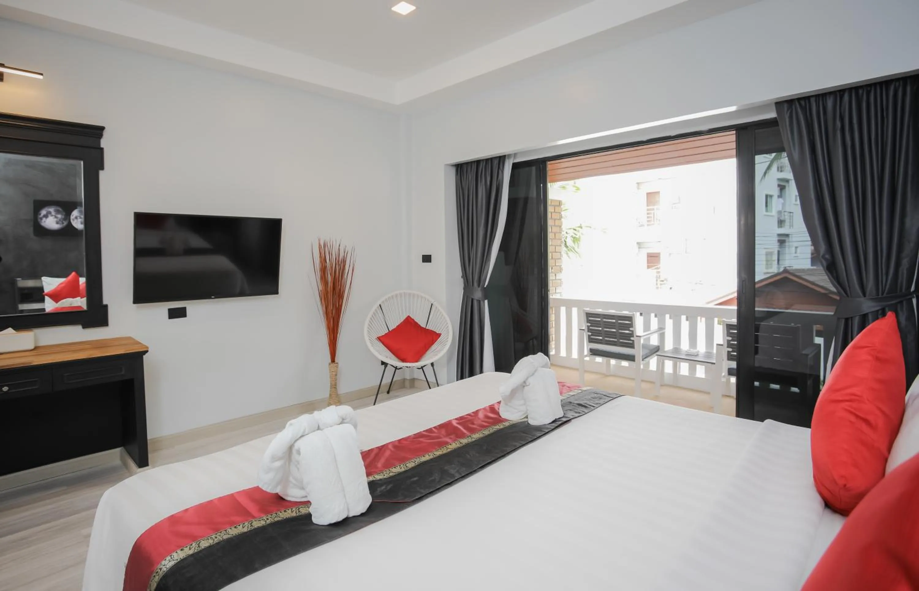 Bed in ETK Patong Resort