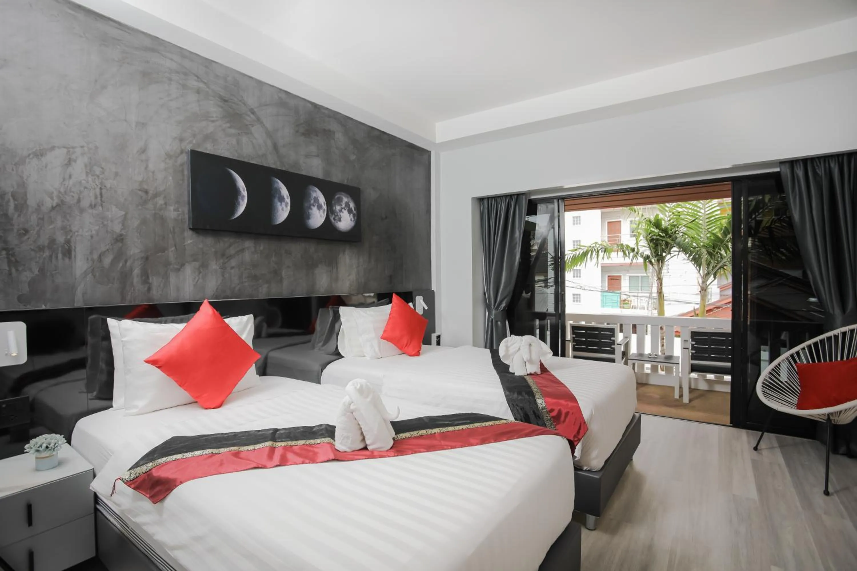 Bed in ETK Patong Resort