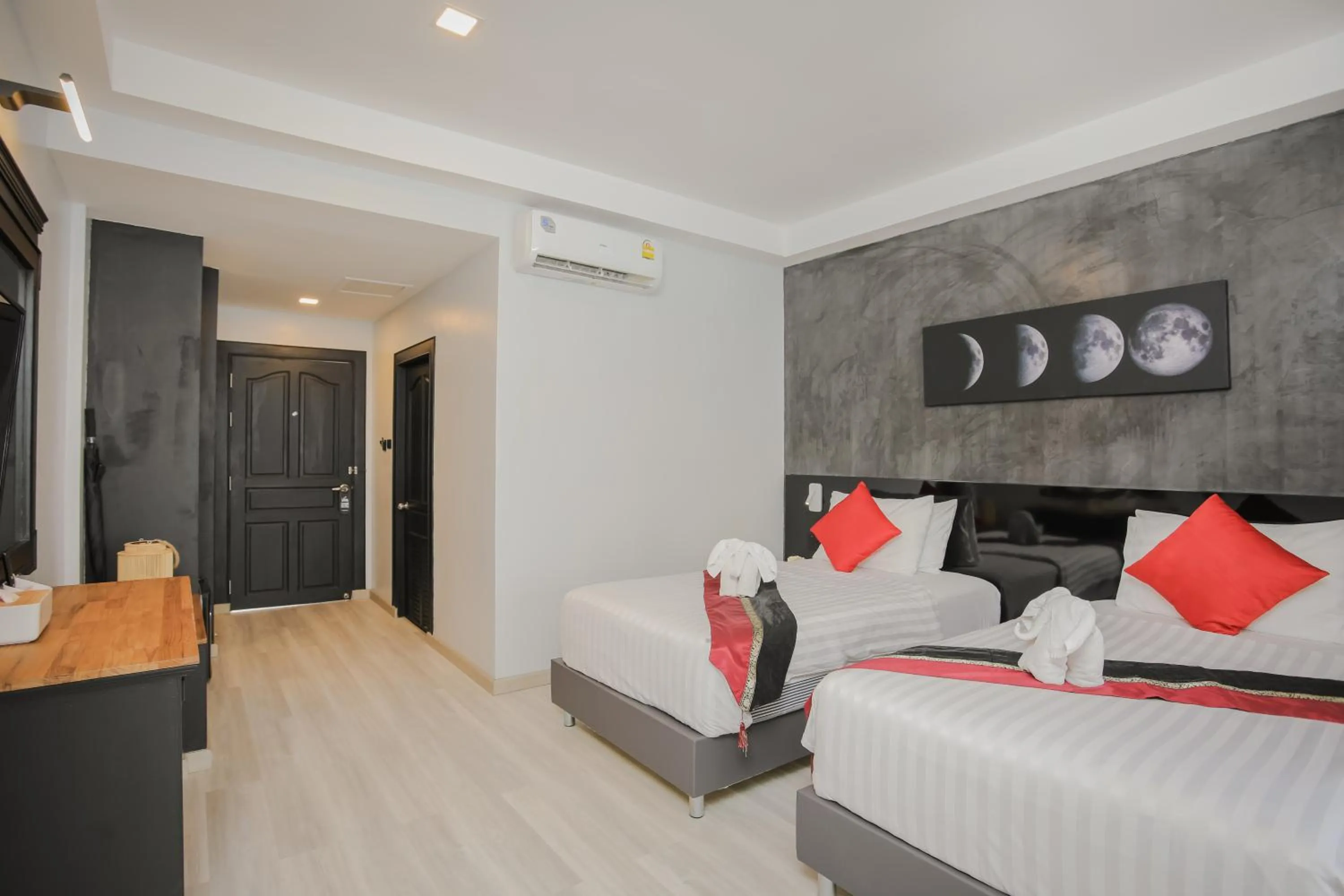 Bed in ETK Patong Resort