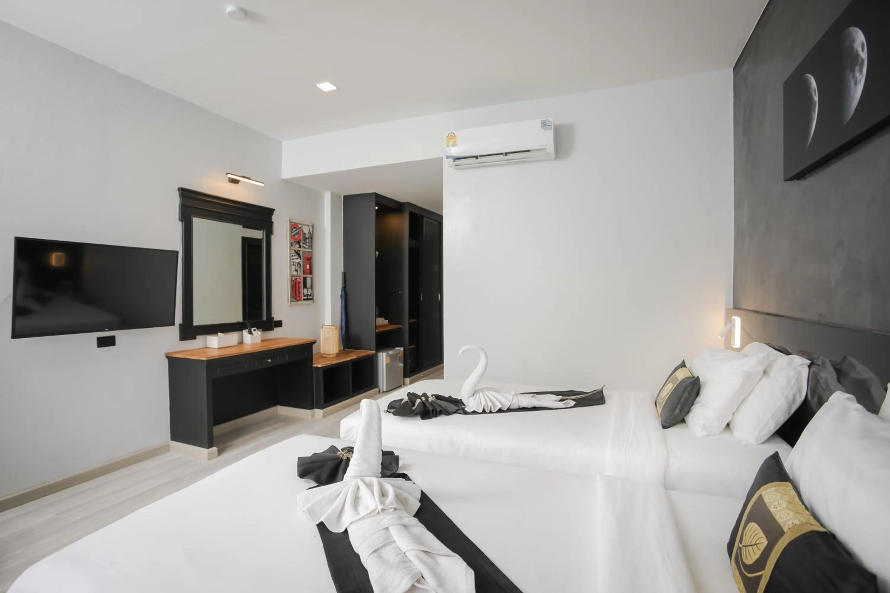 Bed in ETK Patong Resort