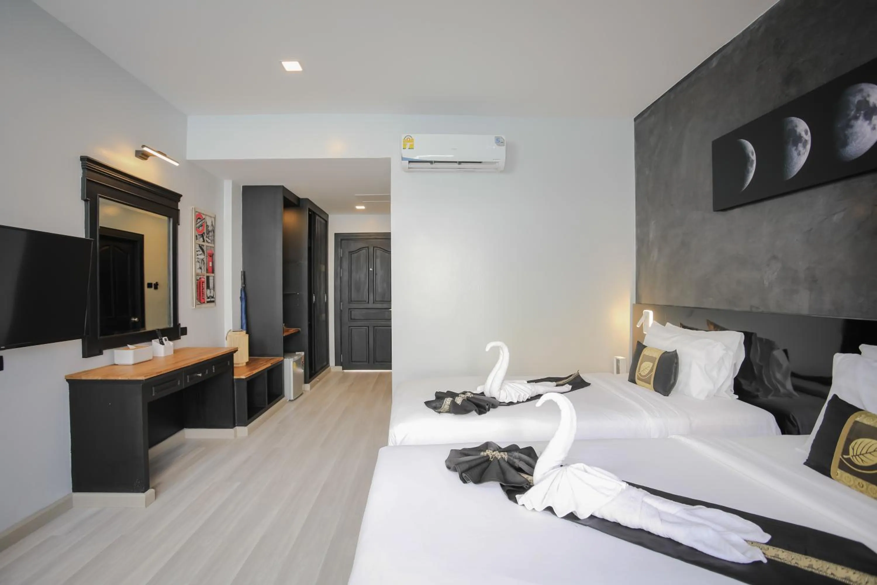 Bed in ETK Patong Resort