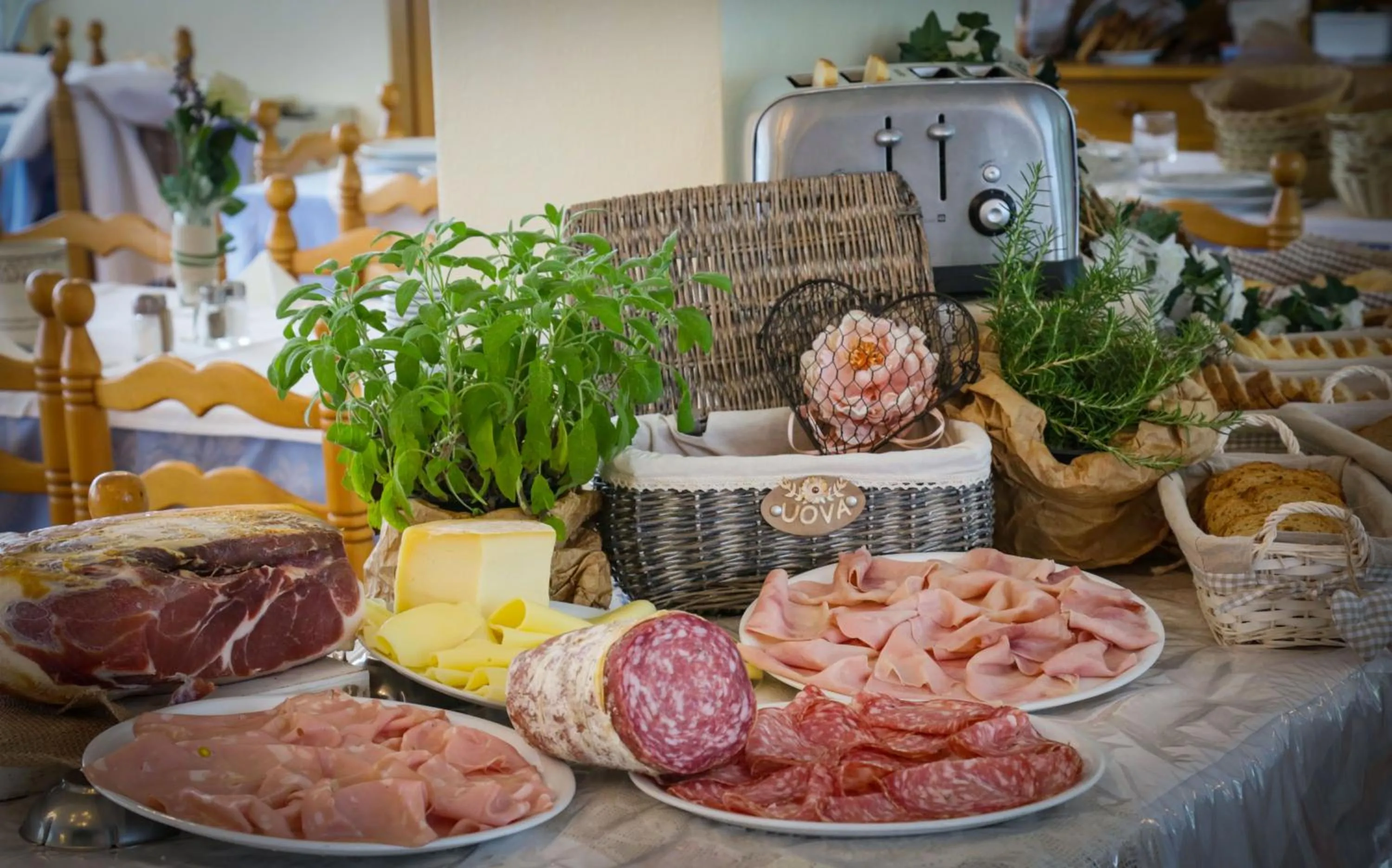 Buffet breakfast in Hotel Florida