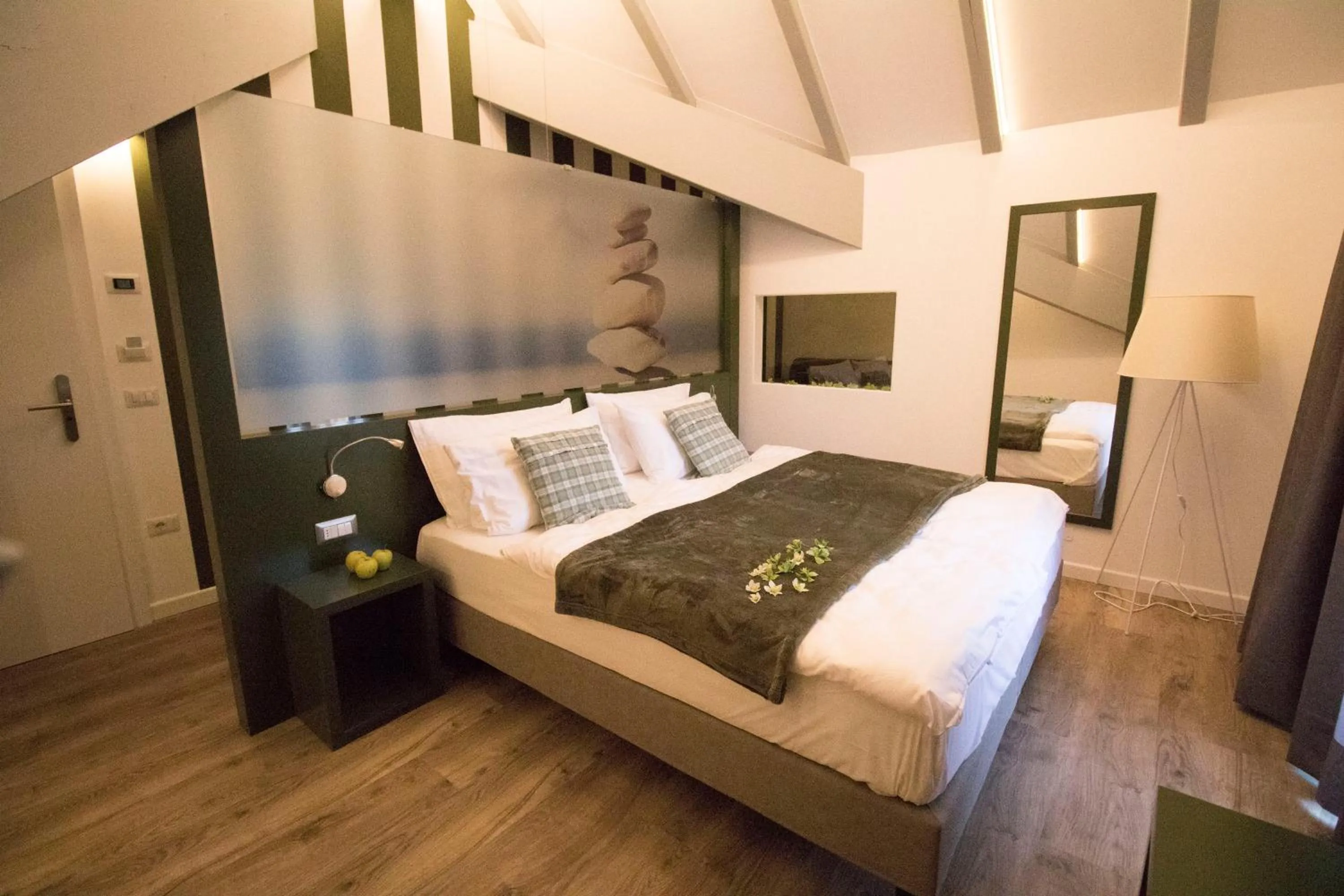 Bed in Hotel Florida