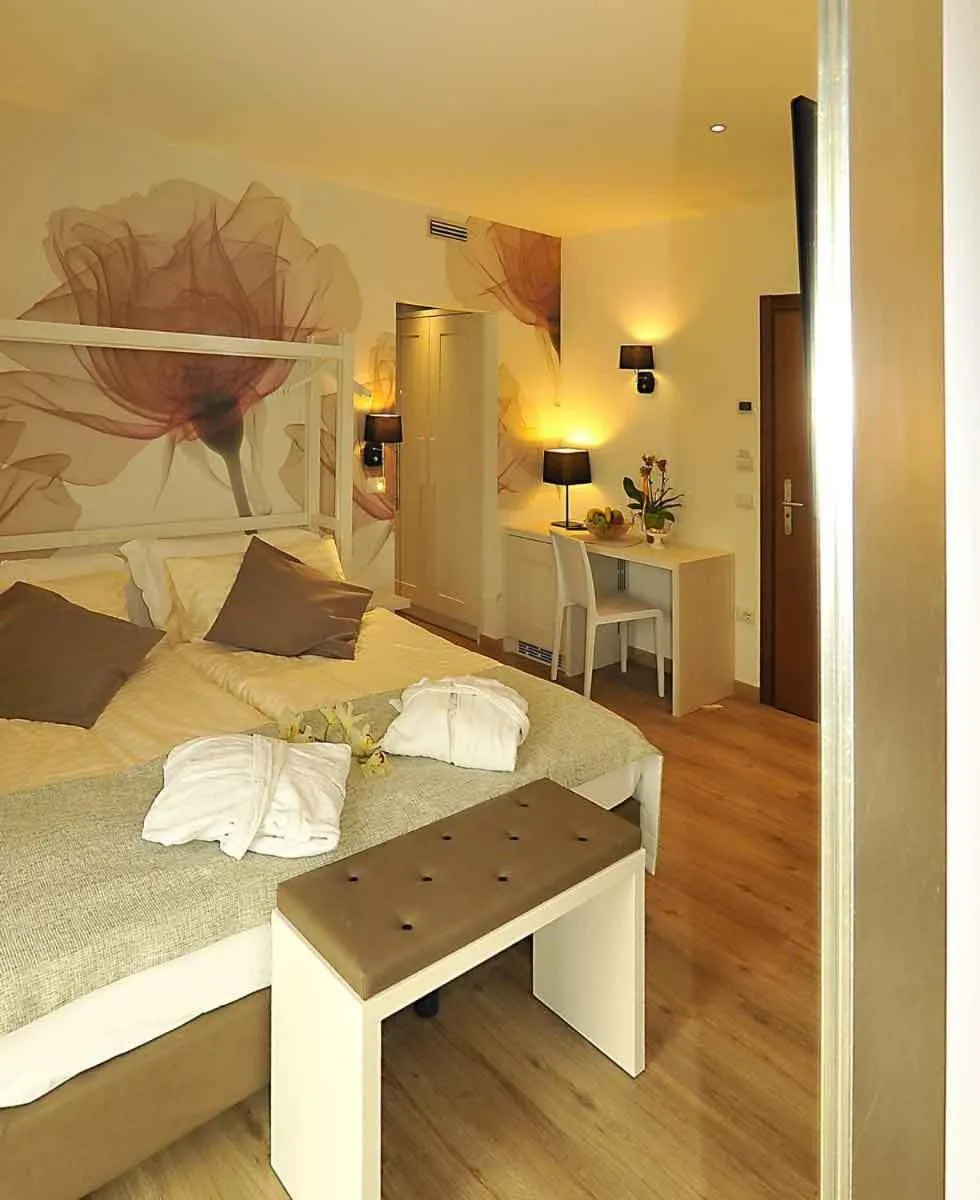 Bed in Hotel Florida