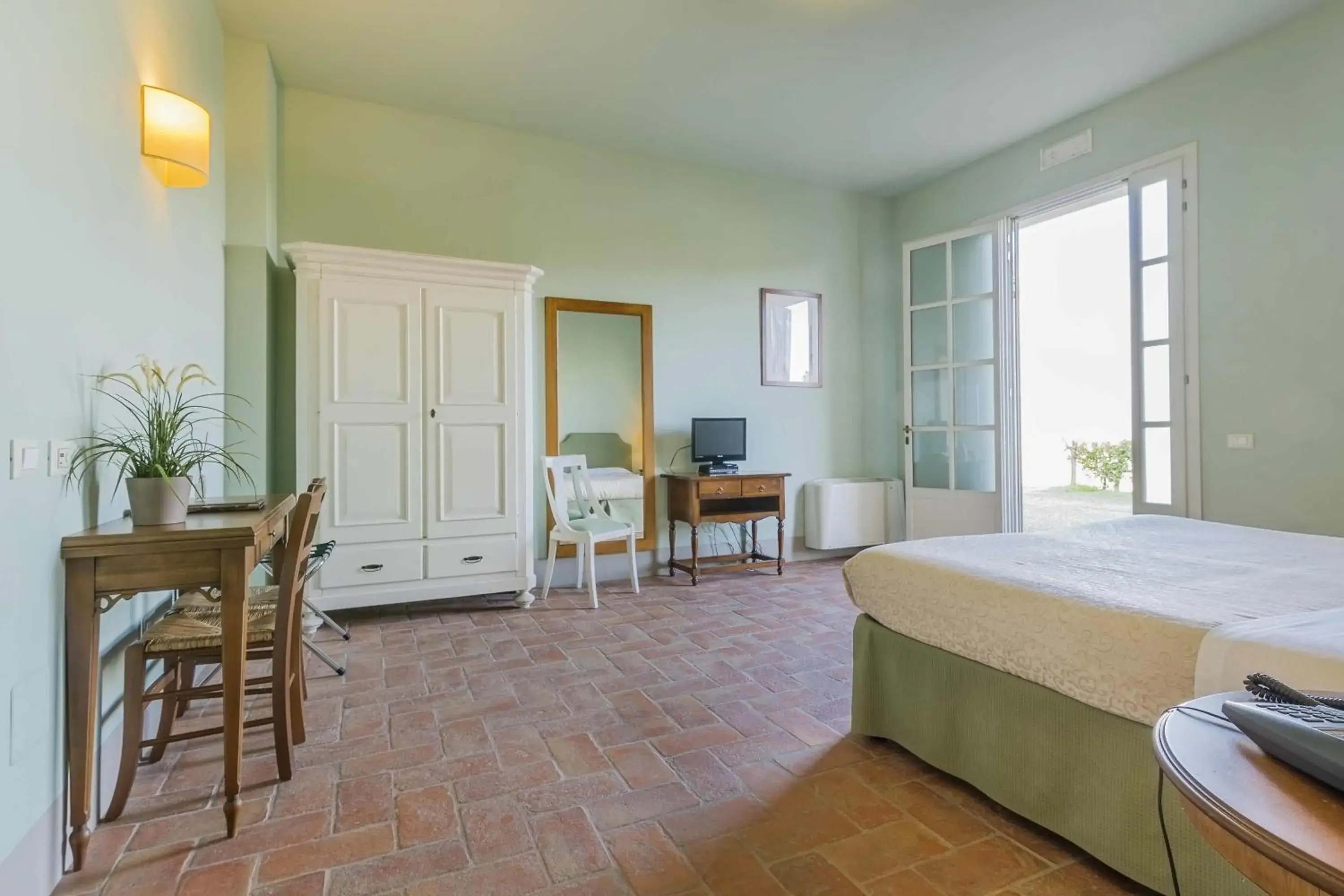 Studio Apartment in Le Sodole Country Resort & Golf Studio Apartment in Le Sodole Country Resort & Golf
