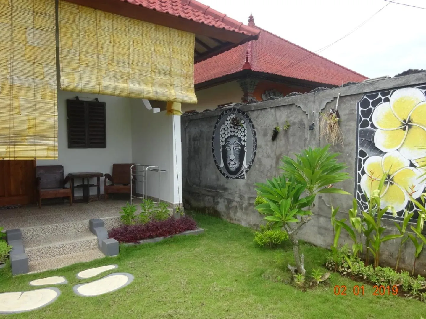 Breakfast in Murnis Bungalow