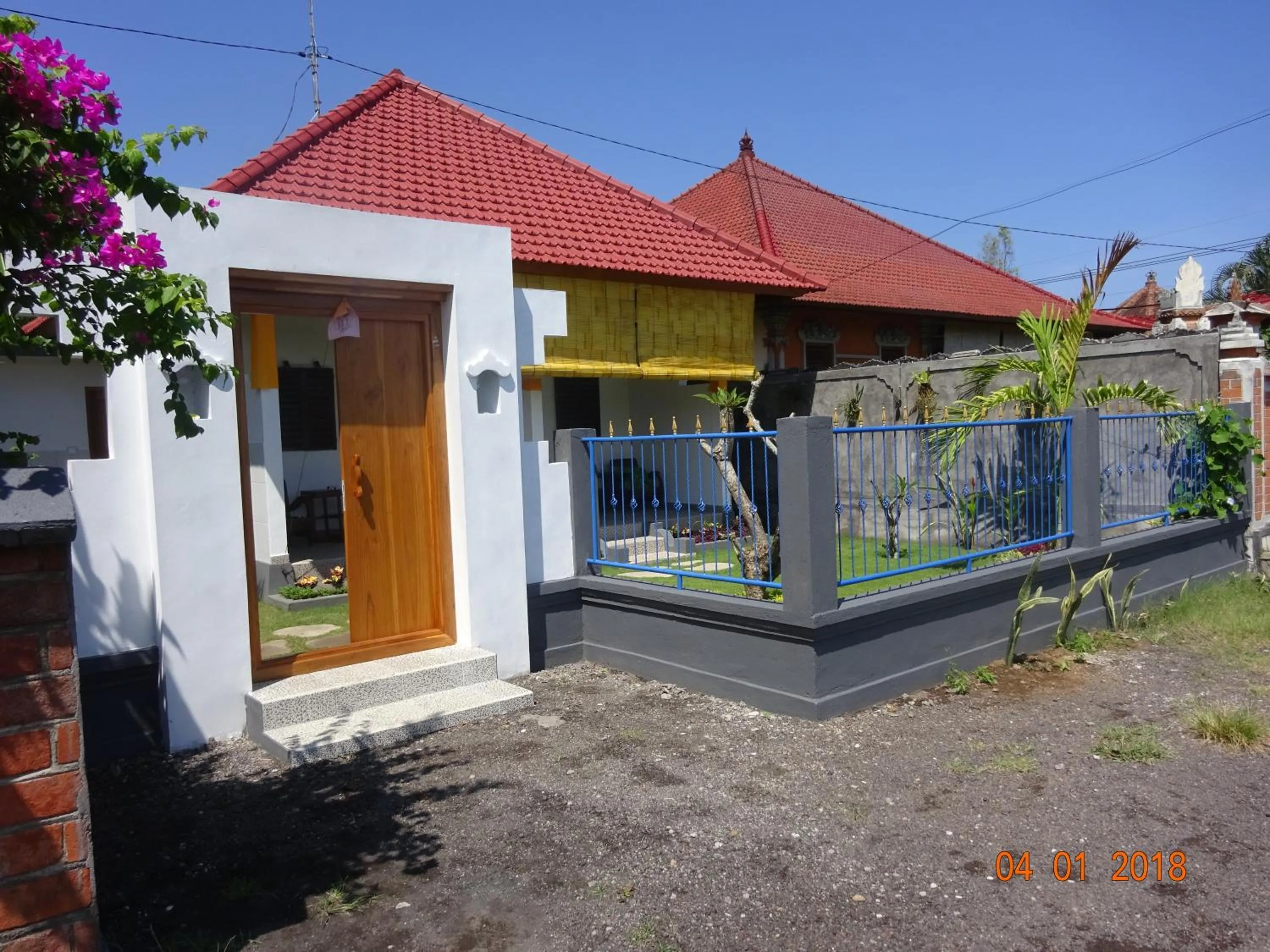 Property building in Murnis Bungalow