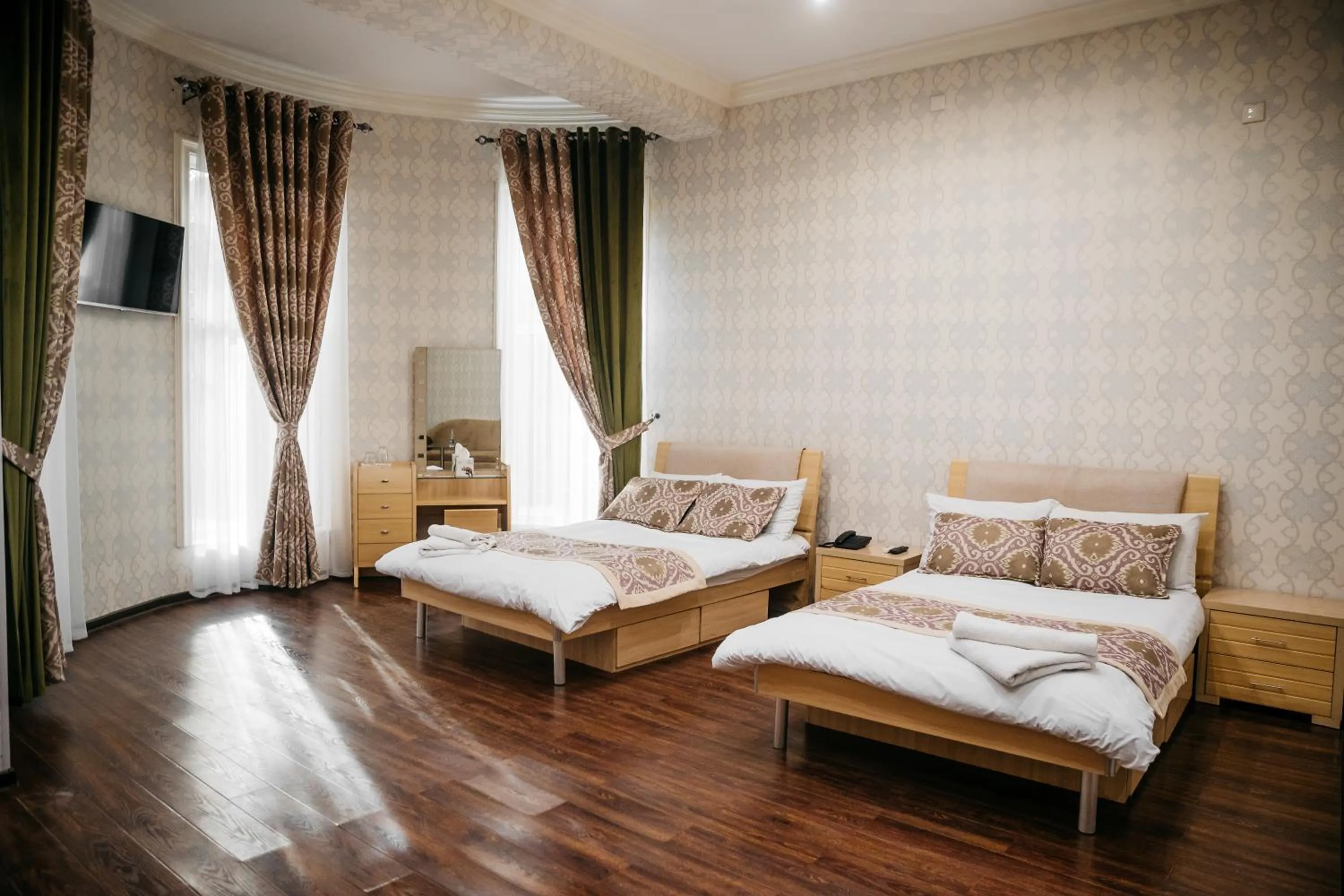 Bed in Shahlo Hotel