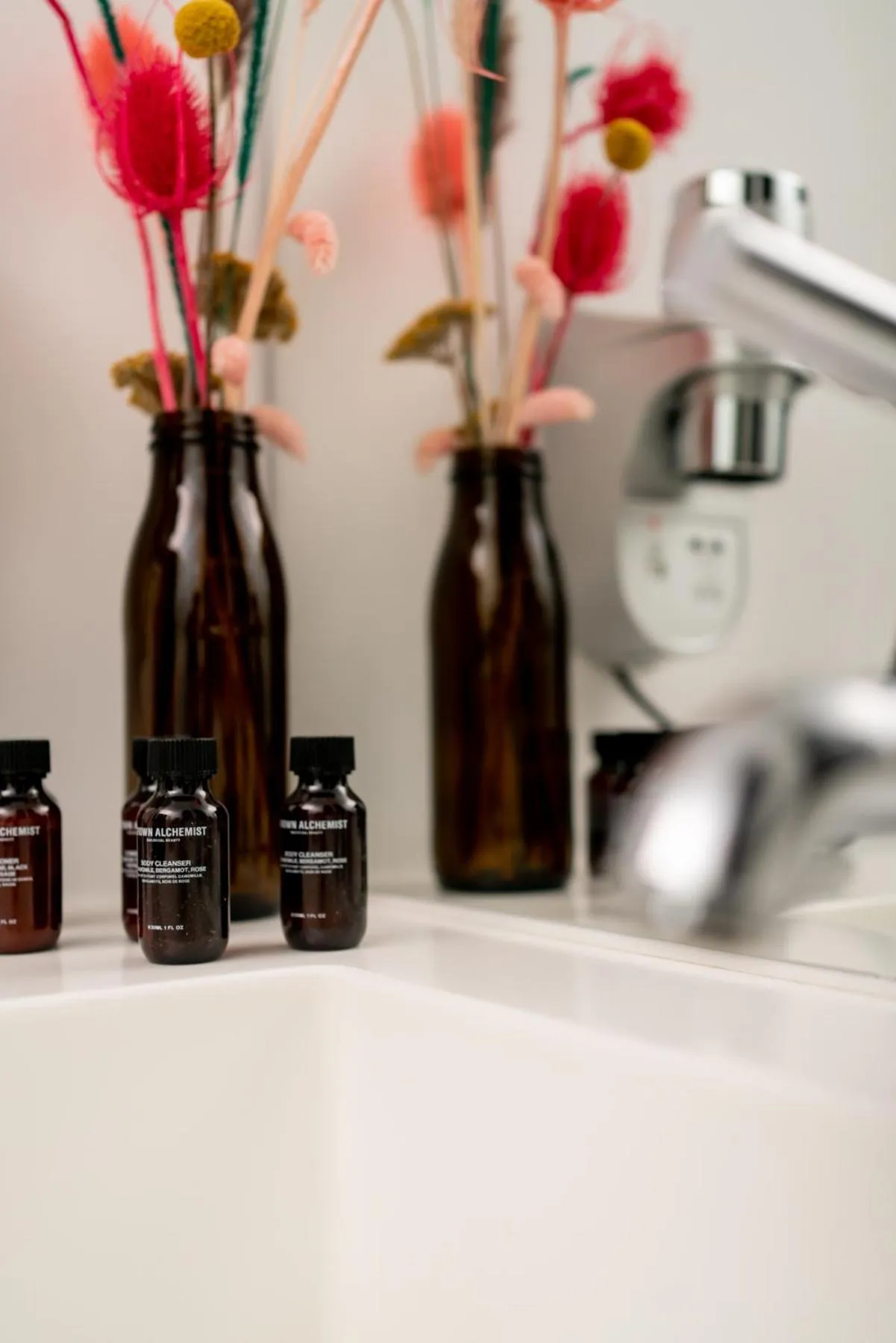 Bathroom in Luxstay Karben - Self-Check-In