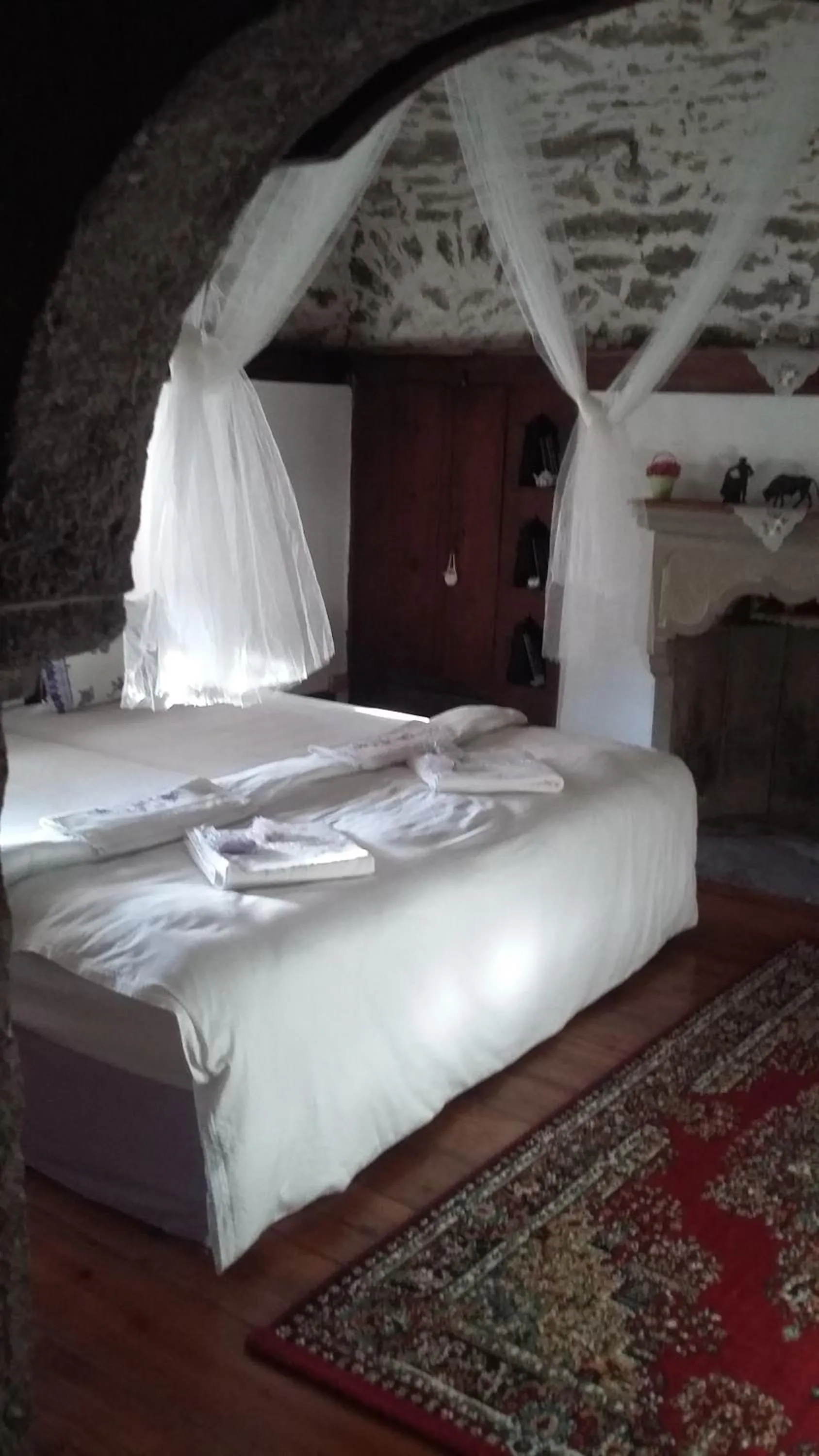 Bed in Nimet Hanım Konağı