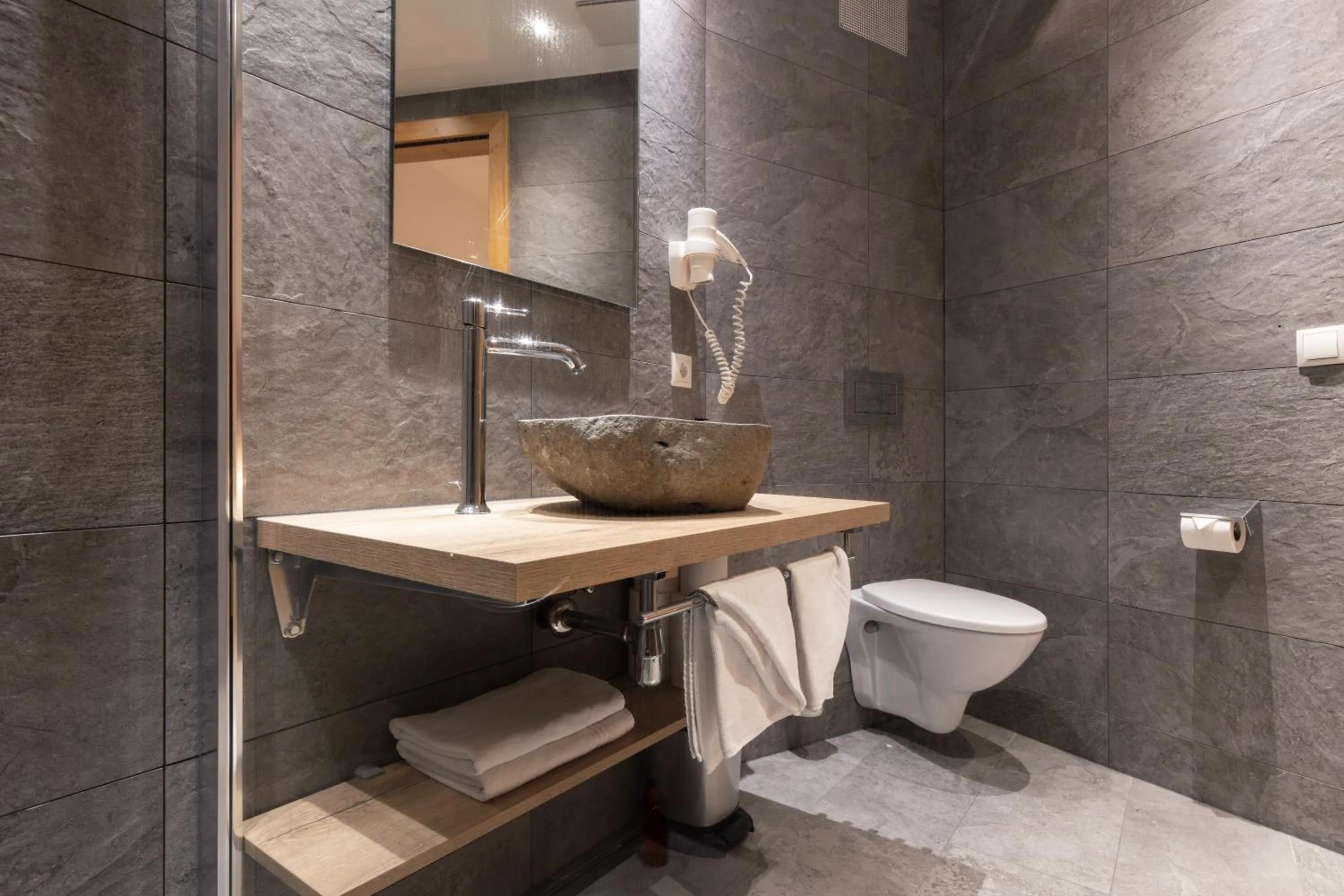 Bathroom in Aparthotel Herzblick GmbH