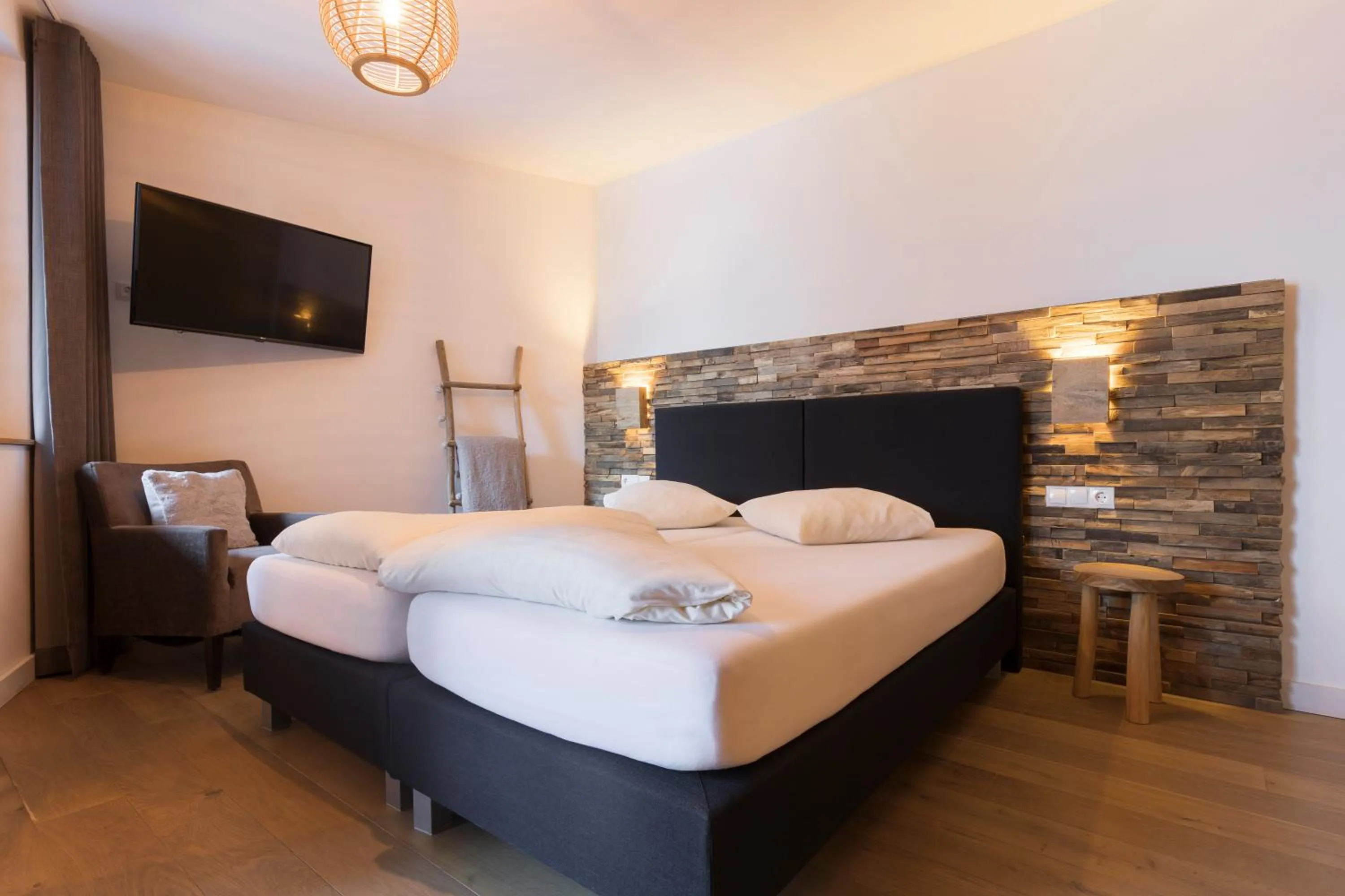 Bedroom, Bed in Aparthotel Herzblick GmbH