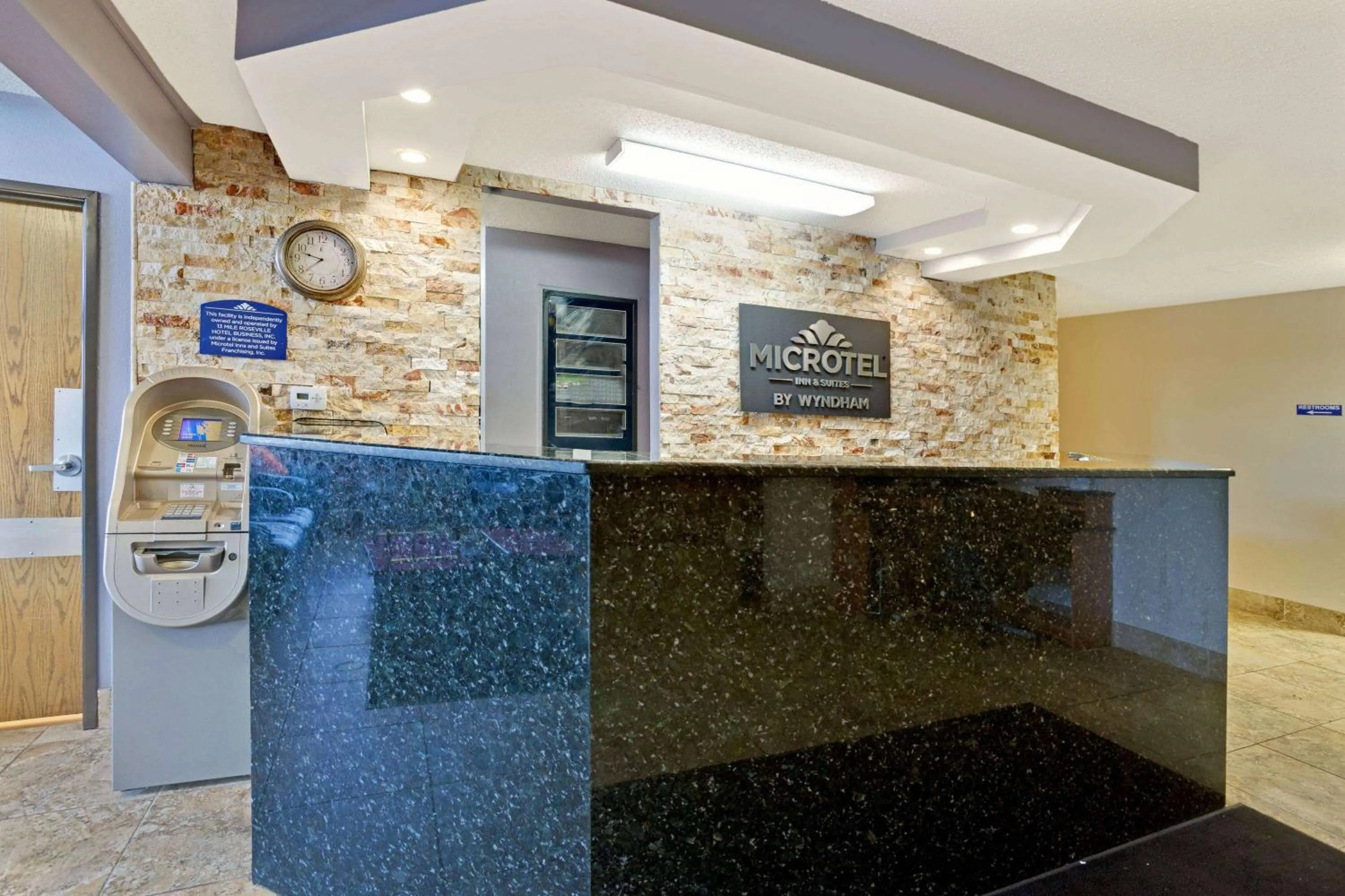 Lobby or reception in Microtel Inn & Suites by Wyndham Detroit Roseville