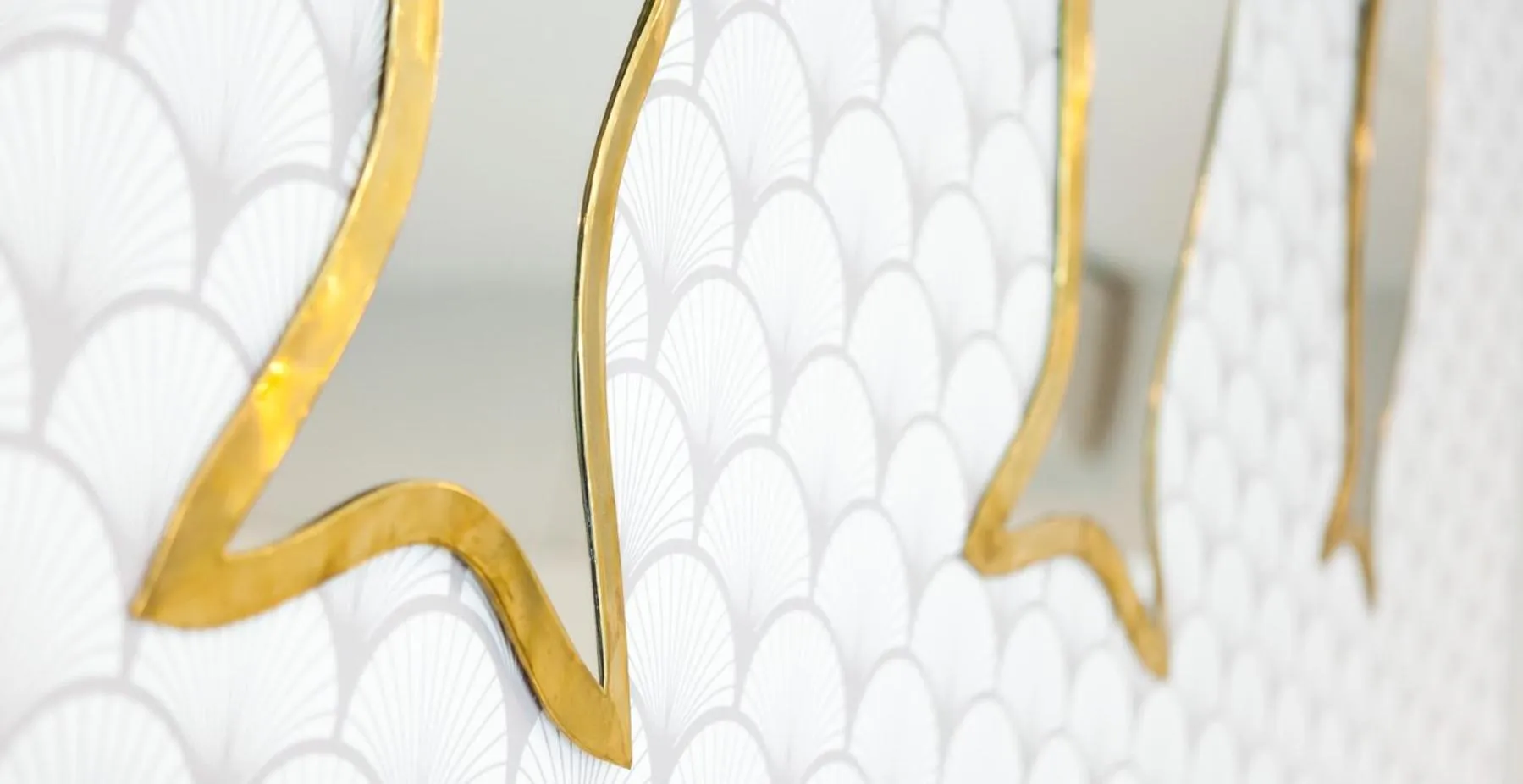 Decorative detail in Grand Hôtel Richelieu