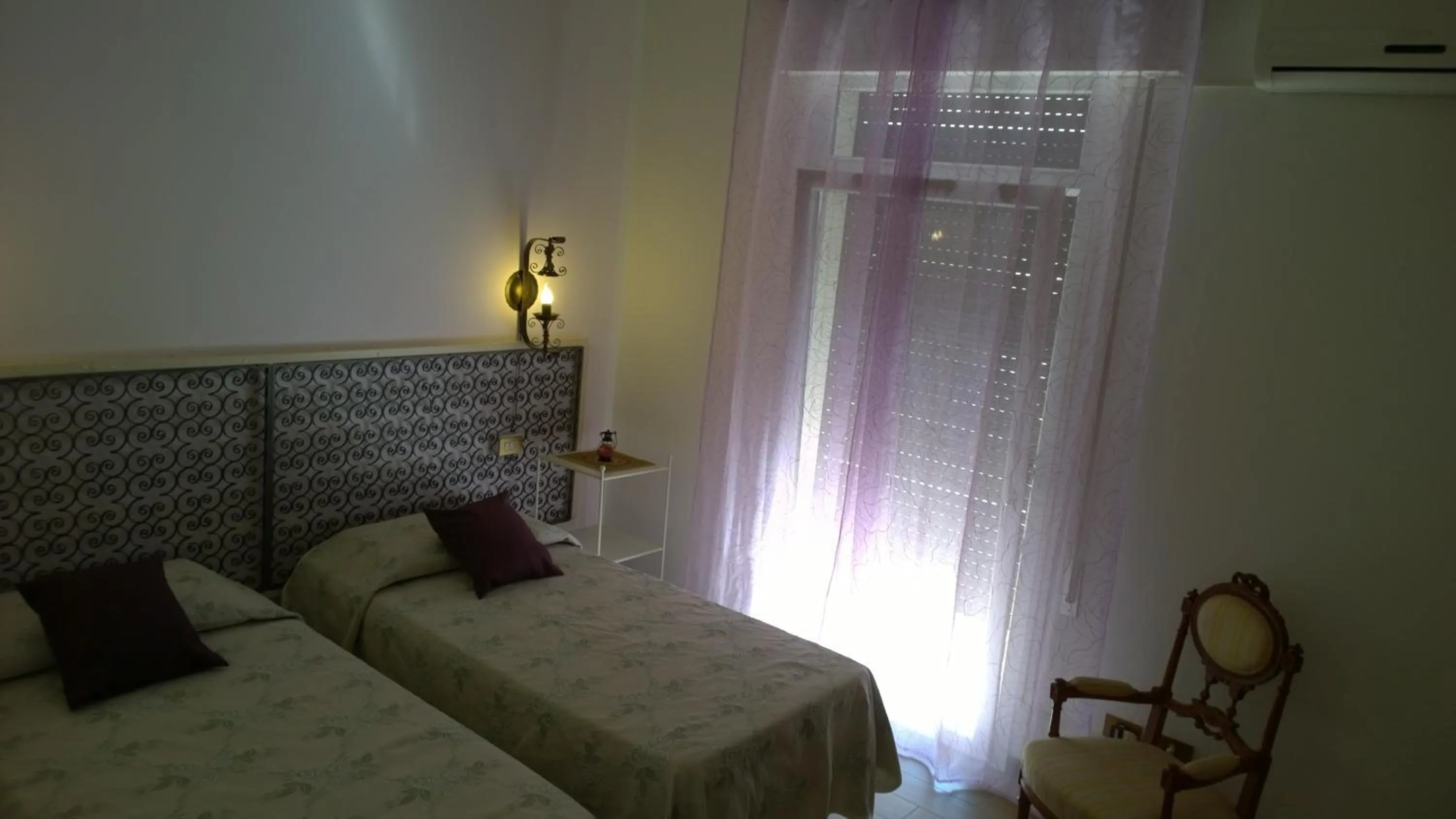 Bedroom, Bed in Hotel Cubamia