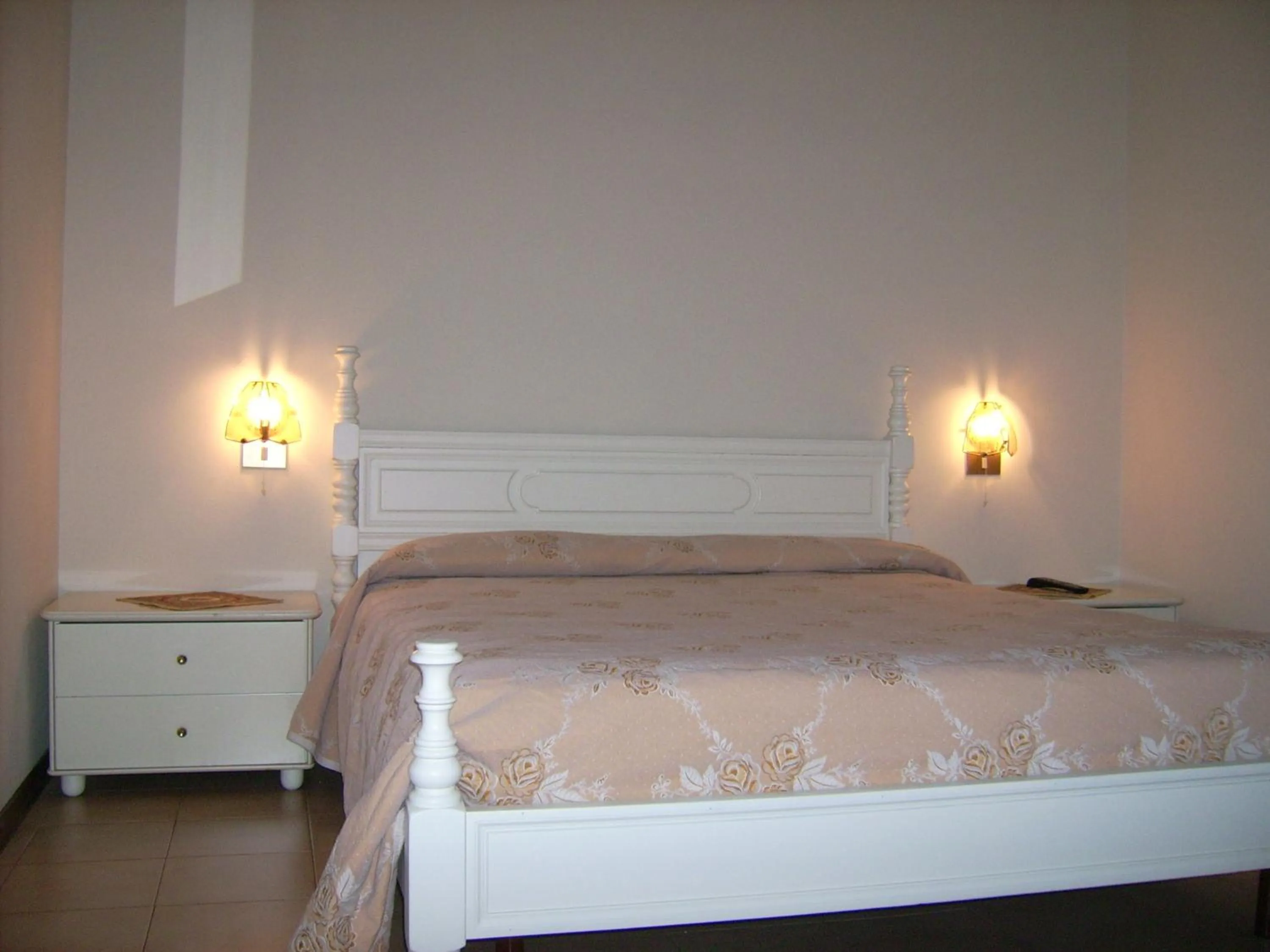 Bed in Hotel Cubamia