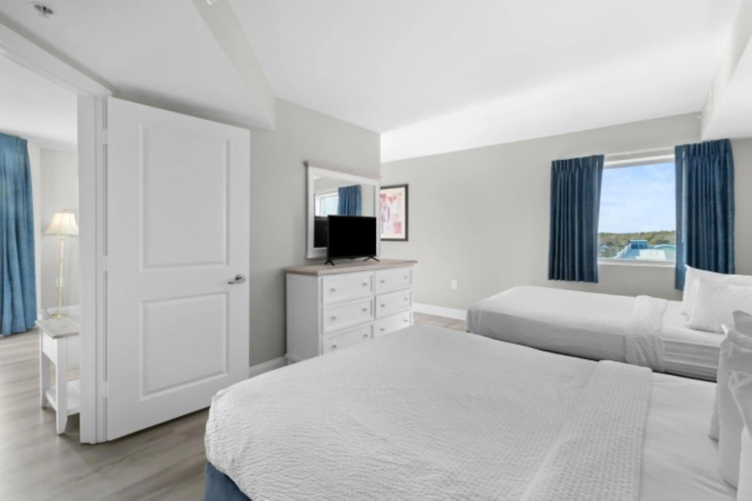 Bedroom, Bed in Bay View Resort Myrtle Beach