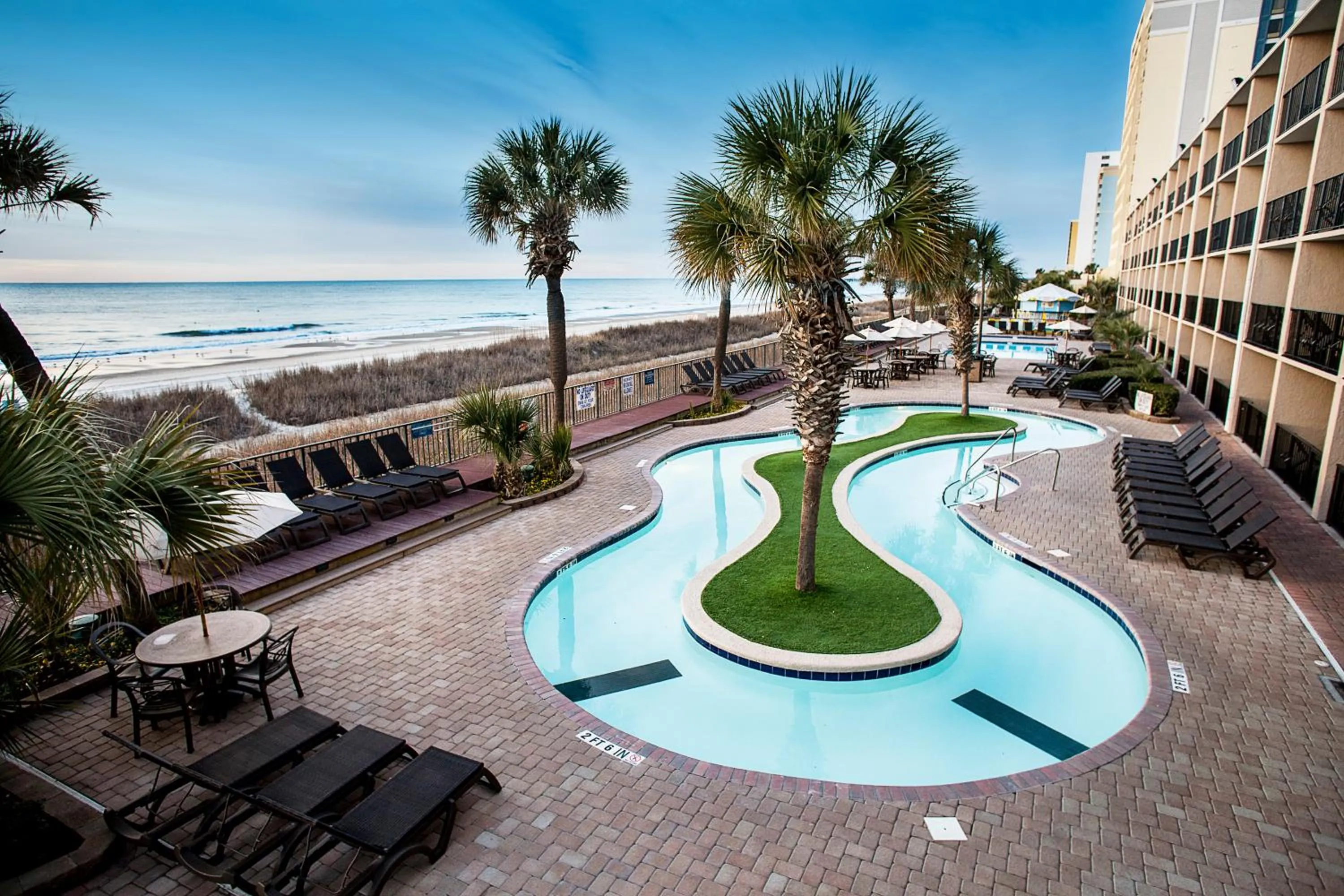 Swimming pool in Compass Cove