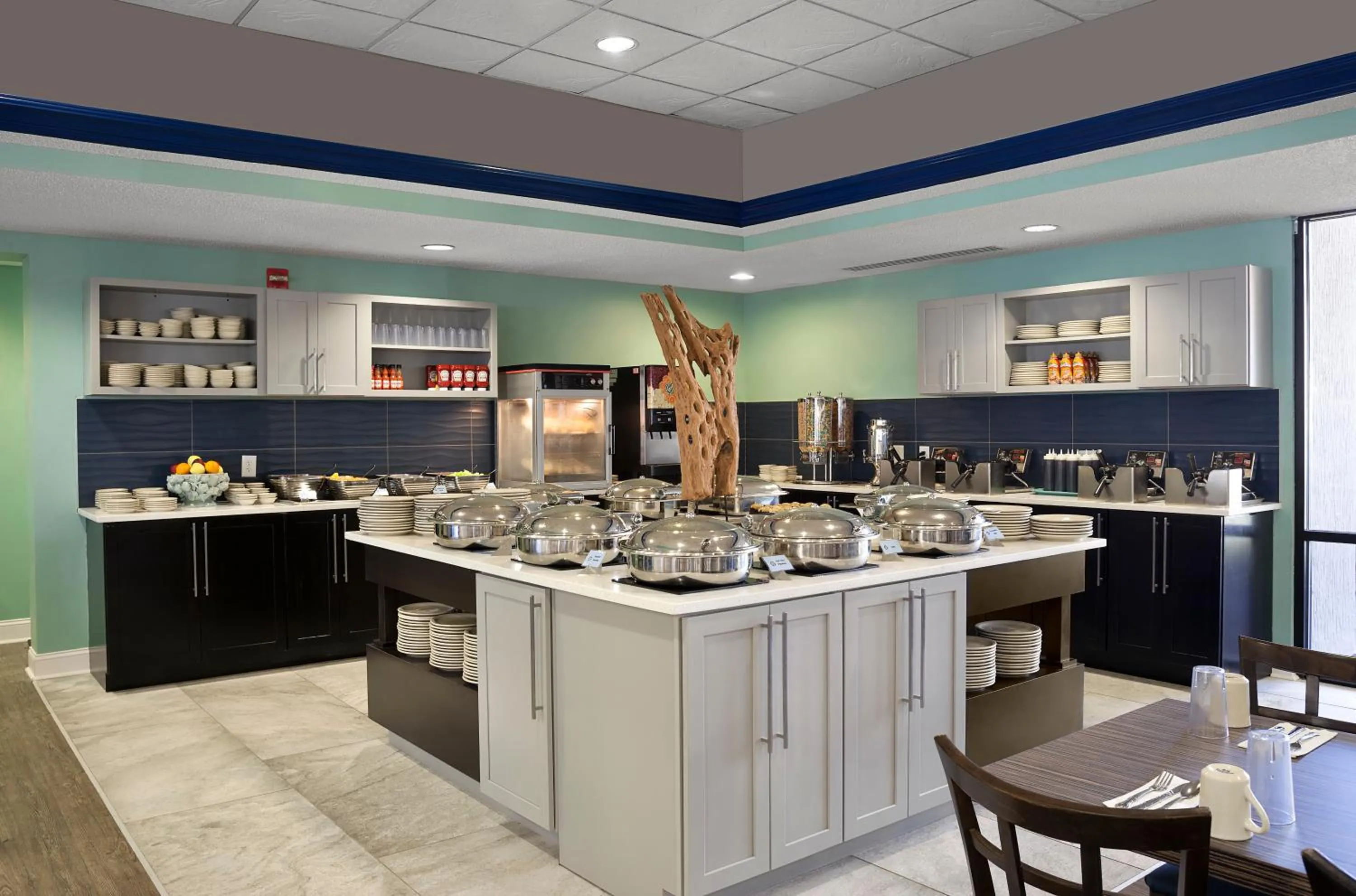 Buffet breakfast in Compass Cove