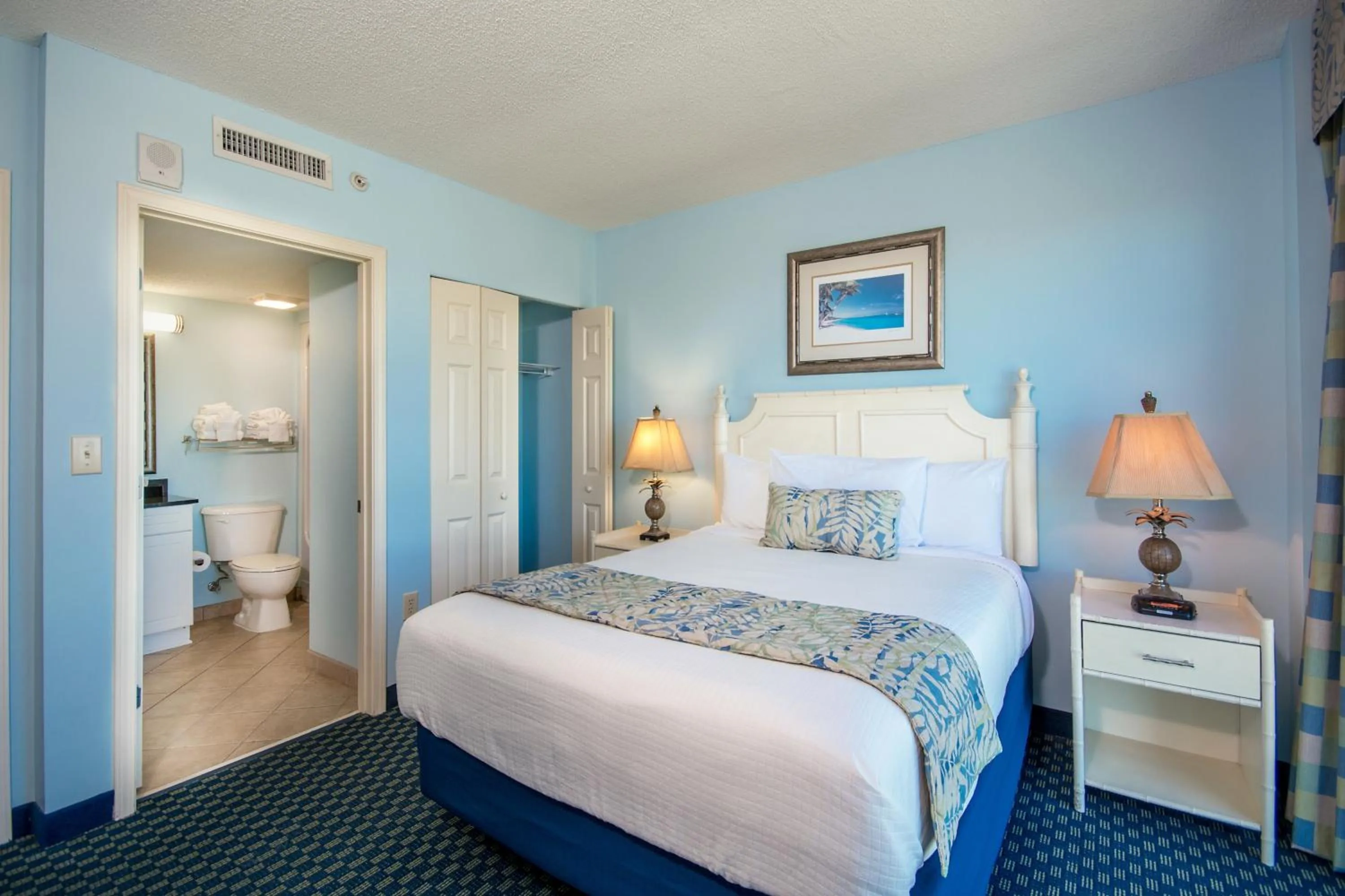 Bathroom, Bed in Caribbean Resort Myrtle Beach
