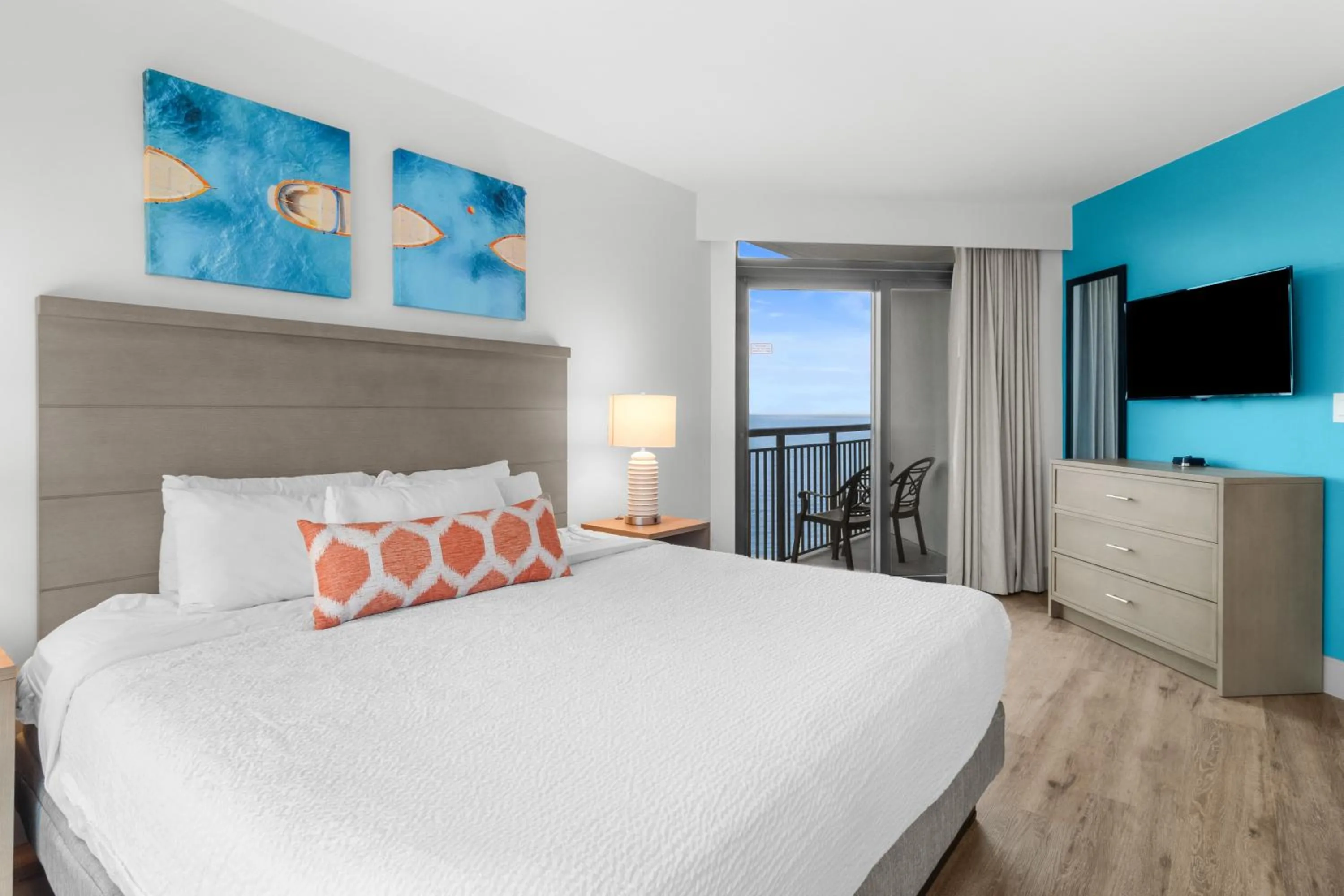 Bedroom, Bed in Caribbean Resort Myrtle Beach