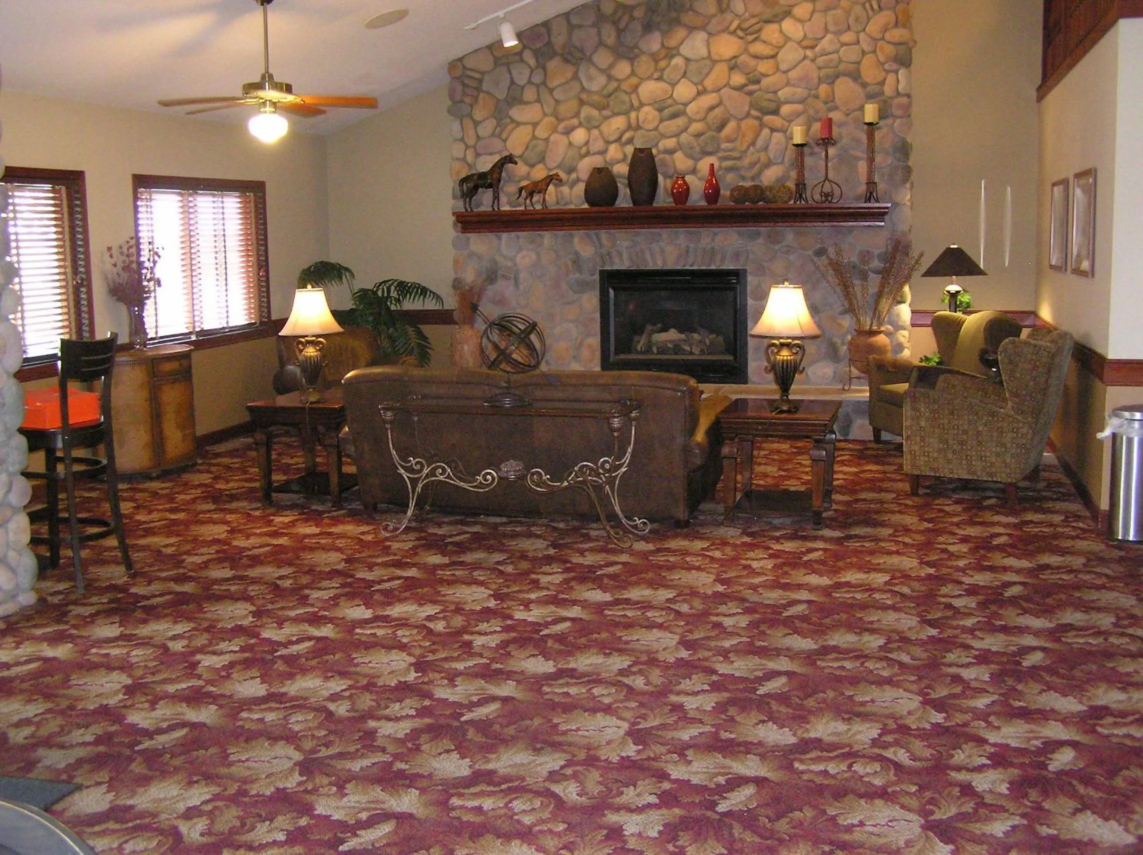 Lobby or reception in Red Lion Inn & Suites Grimes