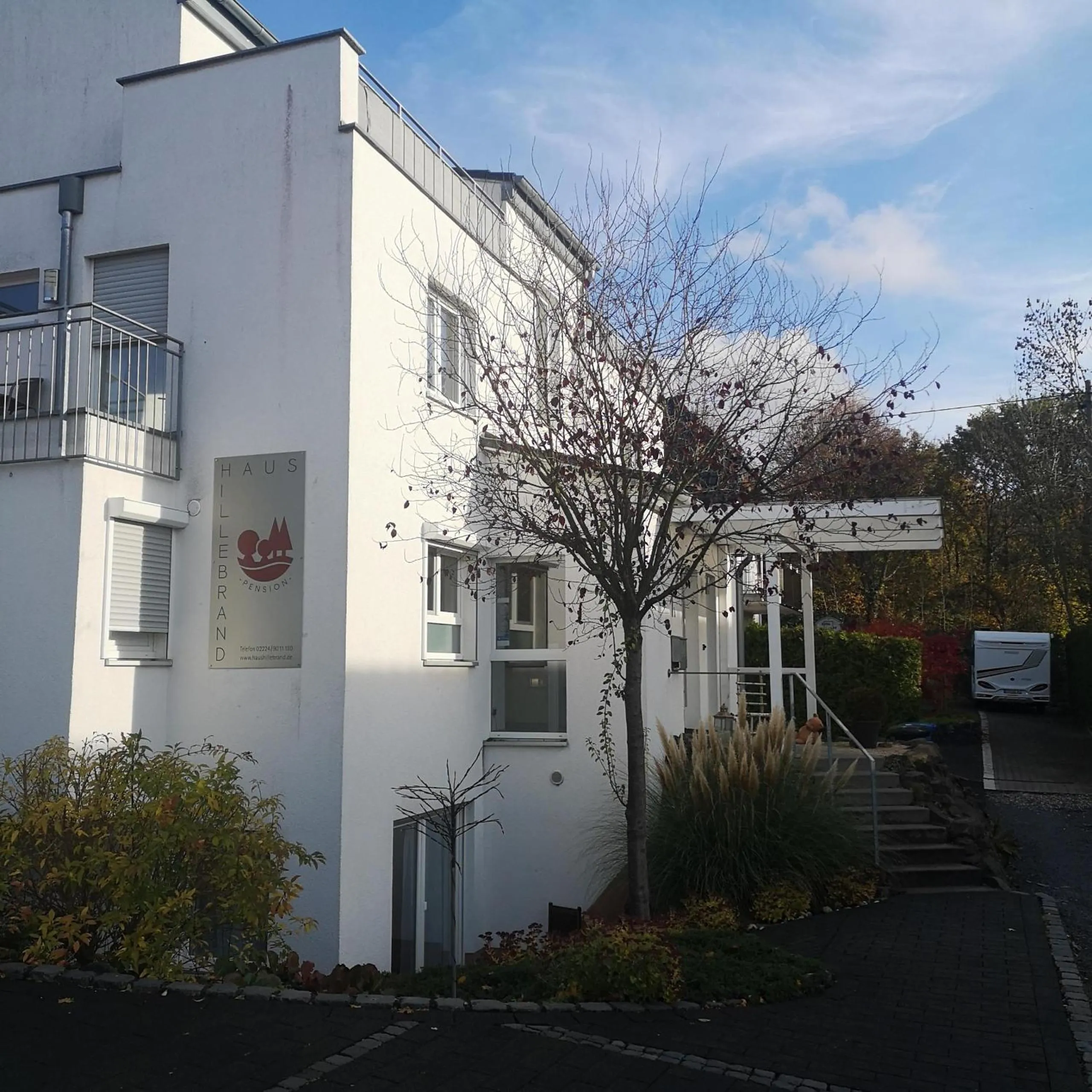 Facade/entrance in Haus Hillebrand