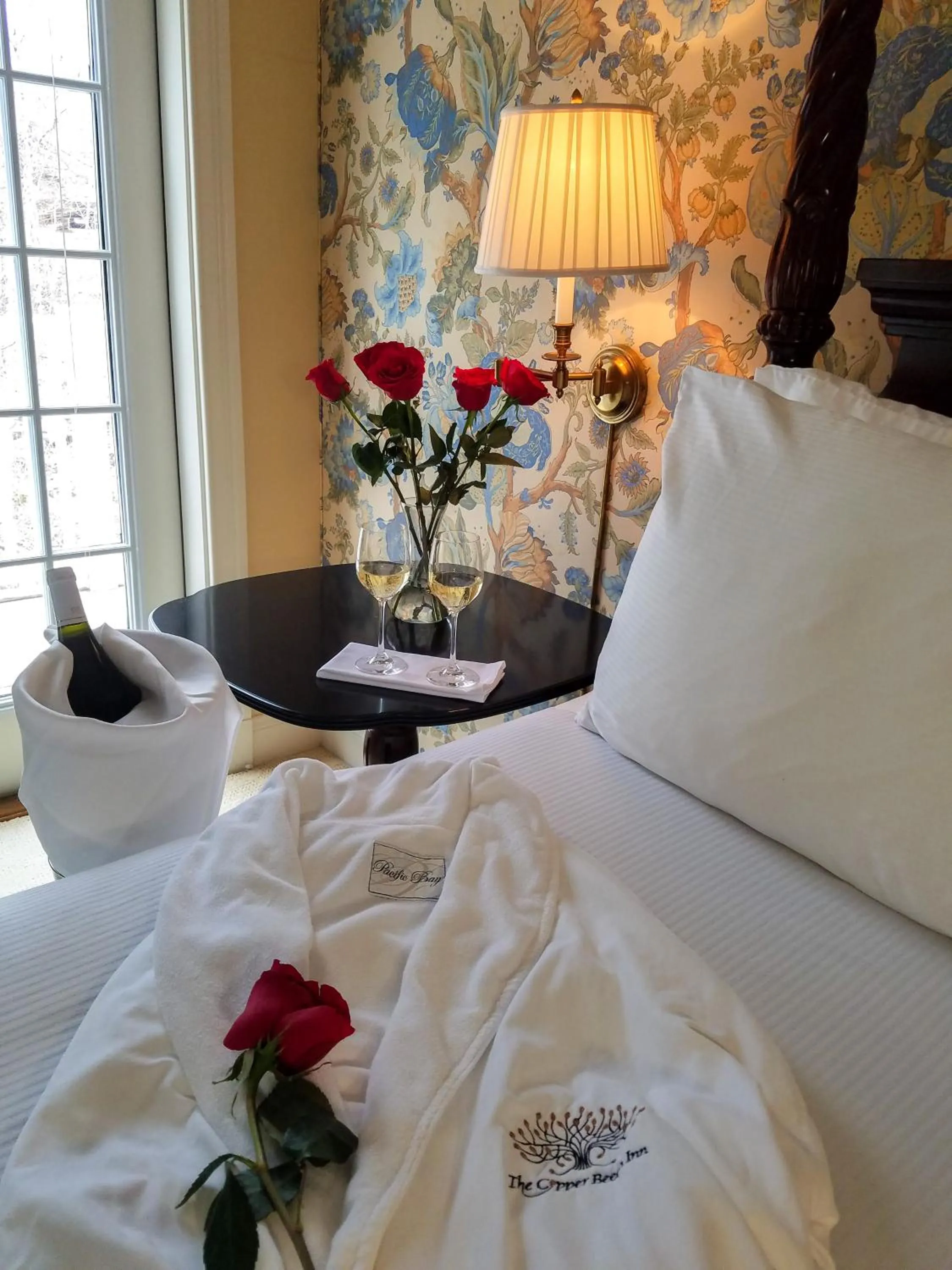 Bed in Copper Beech Inn