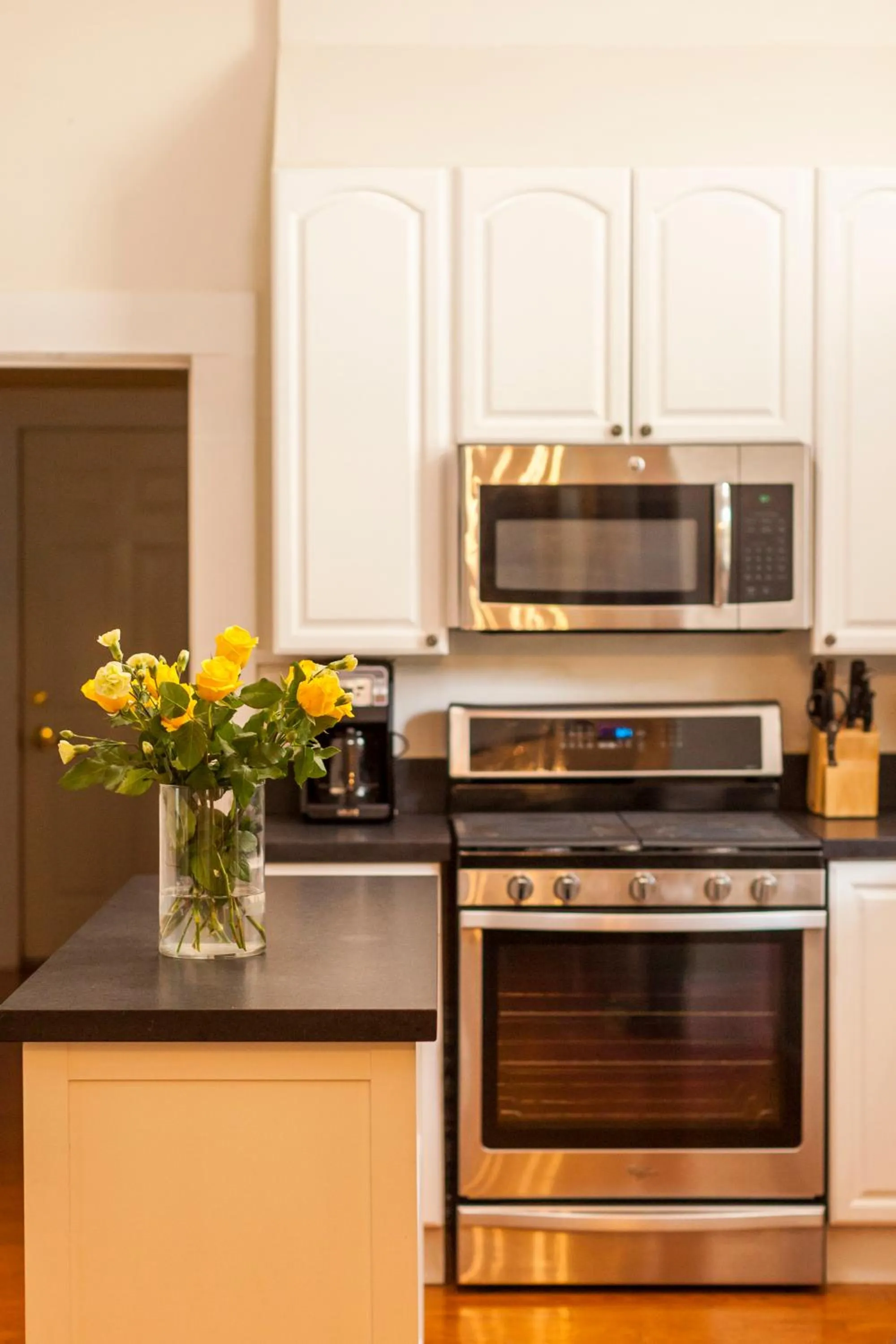 Kitchen or kitchenette in Inn St Helena