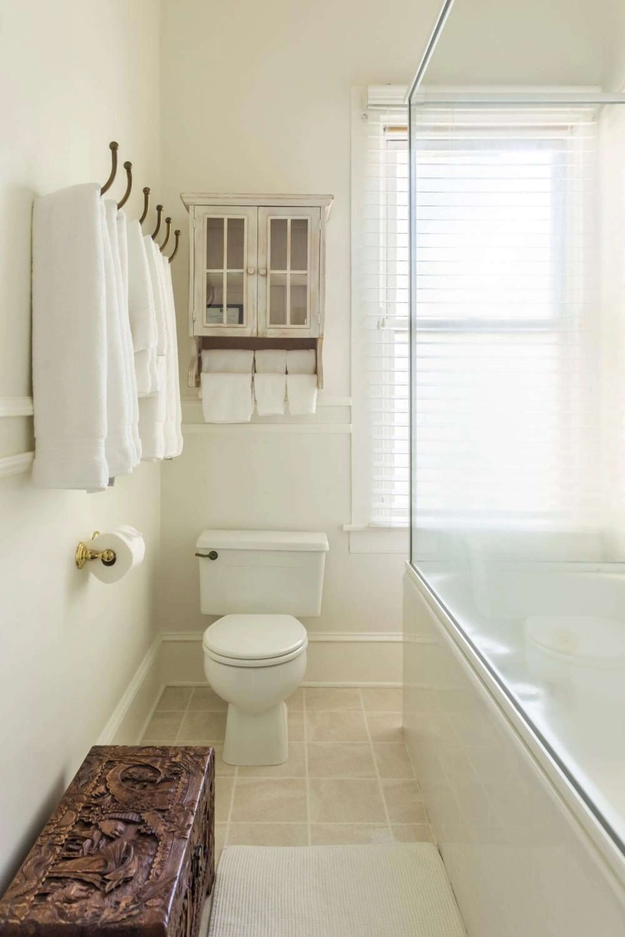 Bathroom in Inn St Helena