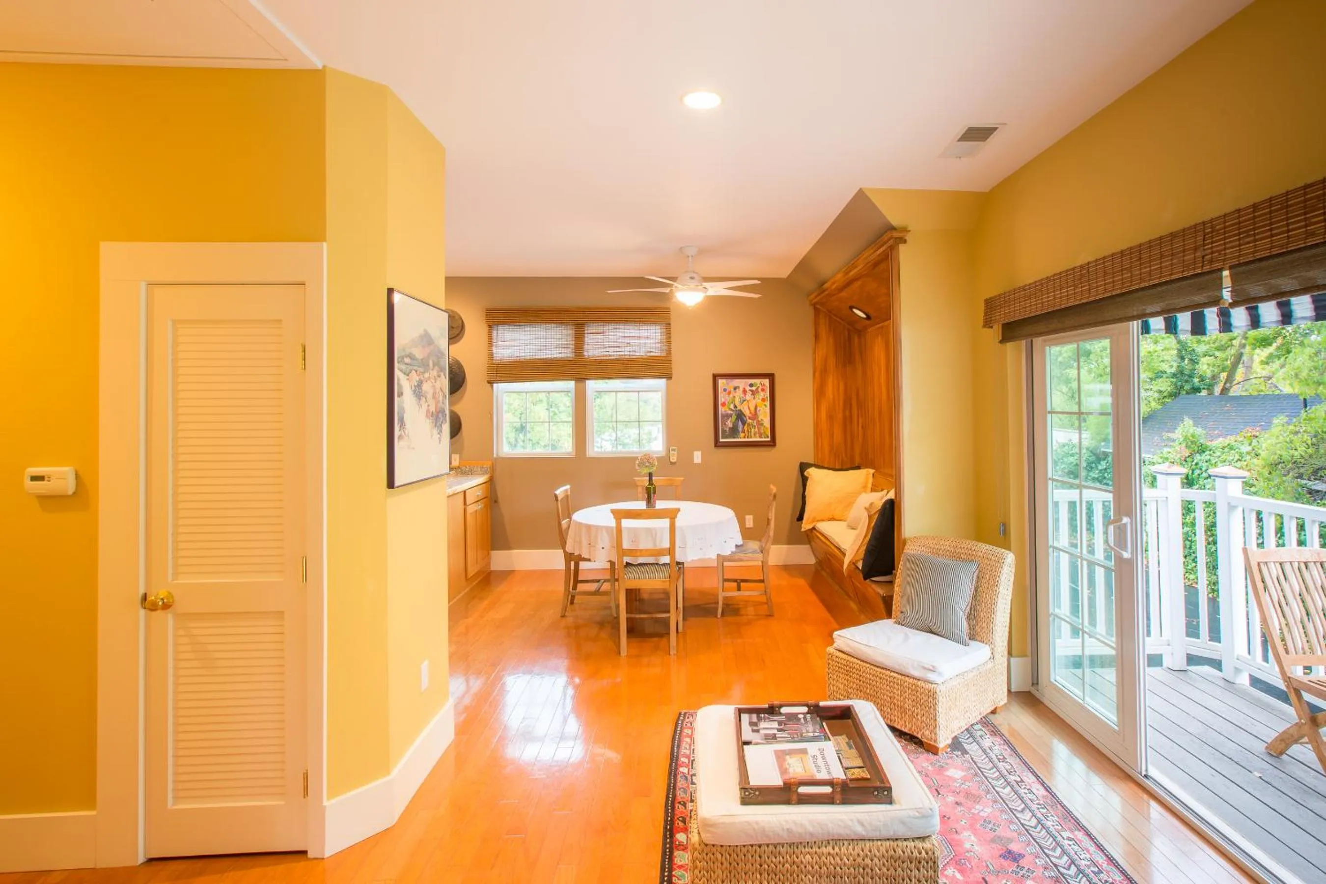 Dining area in Inn St Helena