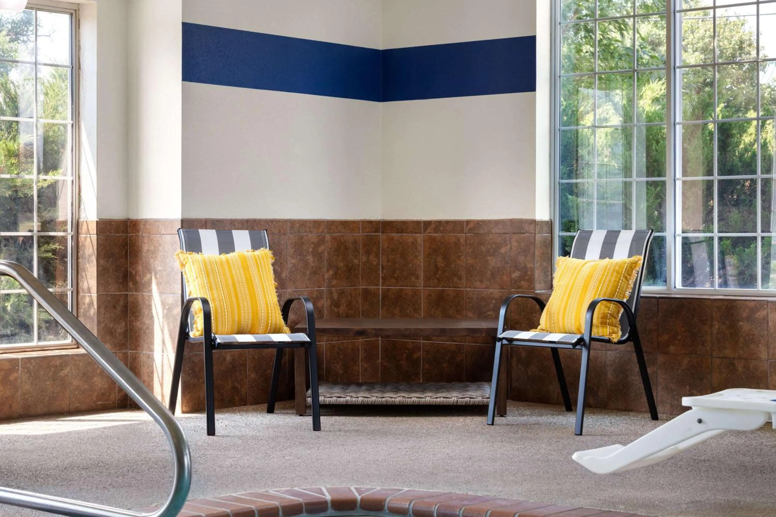 Swimming pool in Microtel Inn & Suites by Wyndham Rapid City