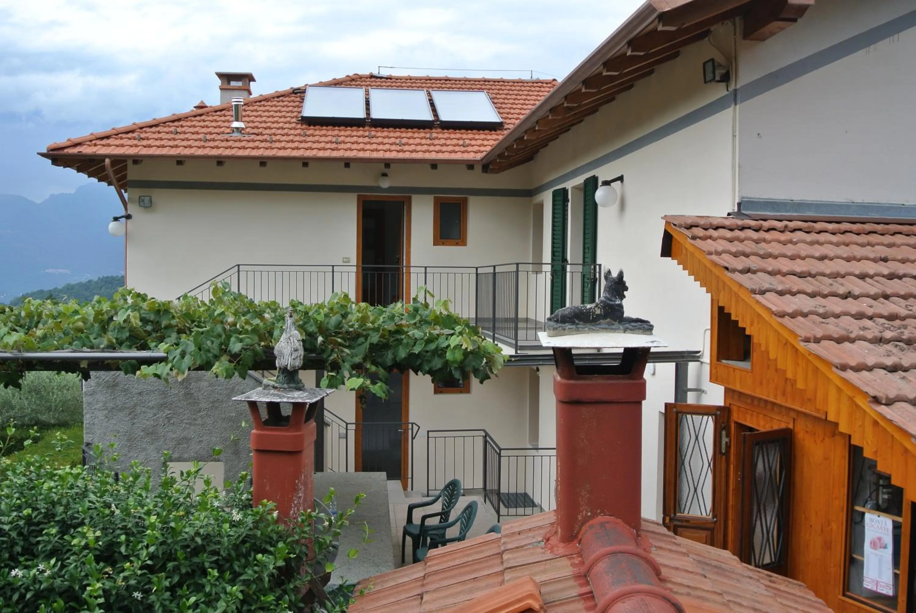 Facade/entrance in Al Rost B&B