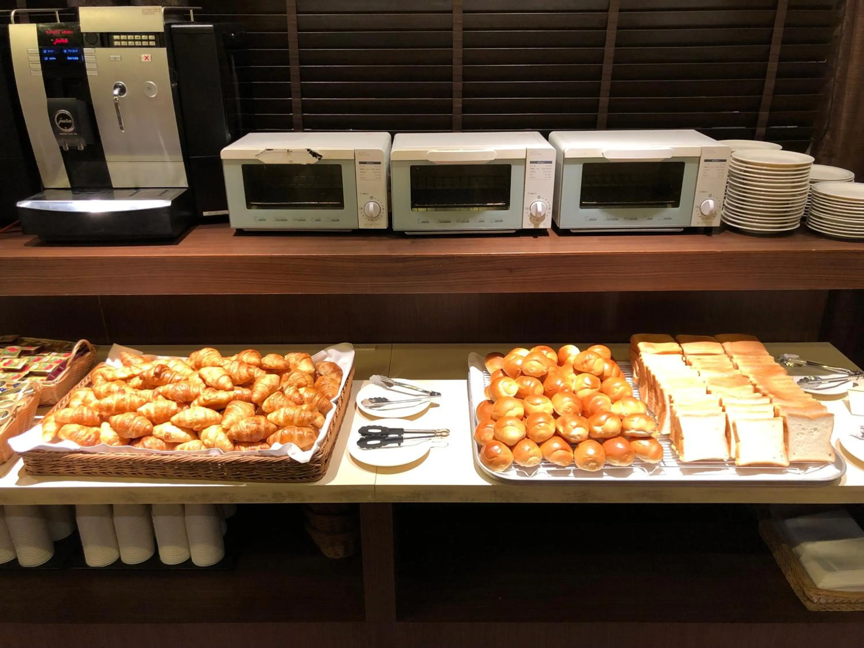 Restaurant/places to eat in Hotel il Grande Umeda