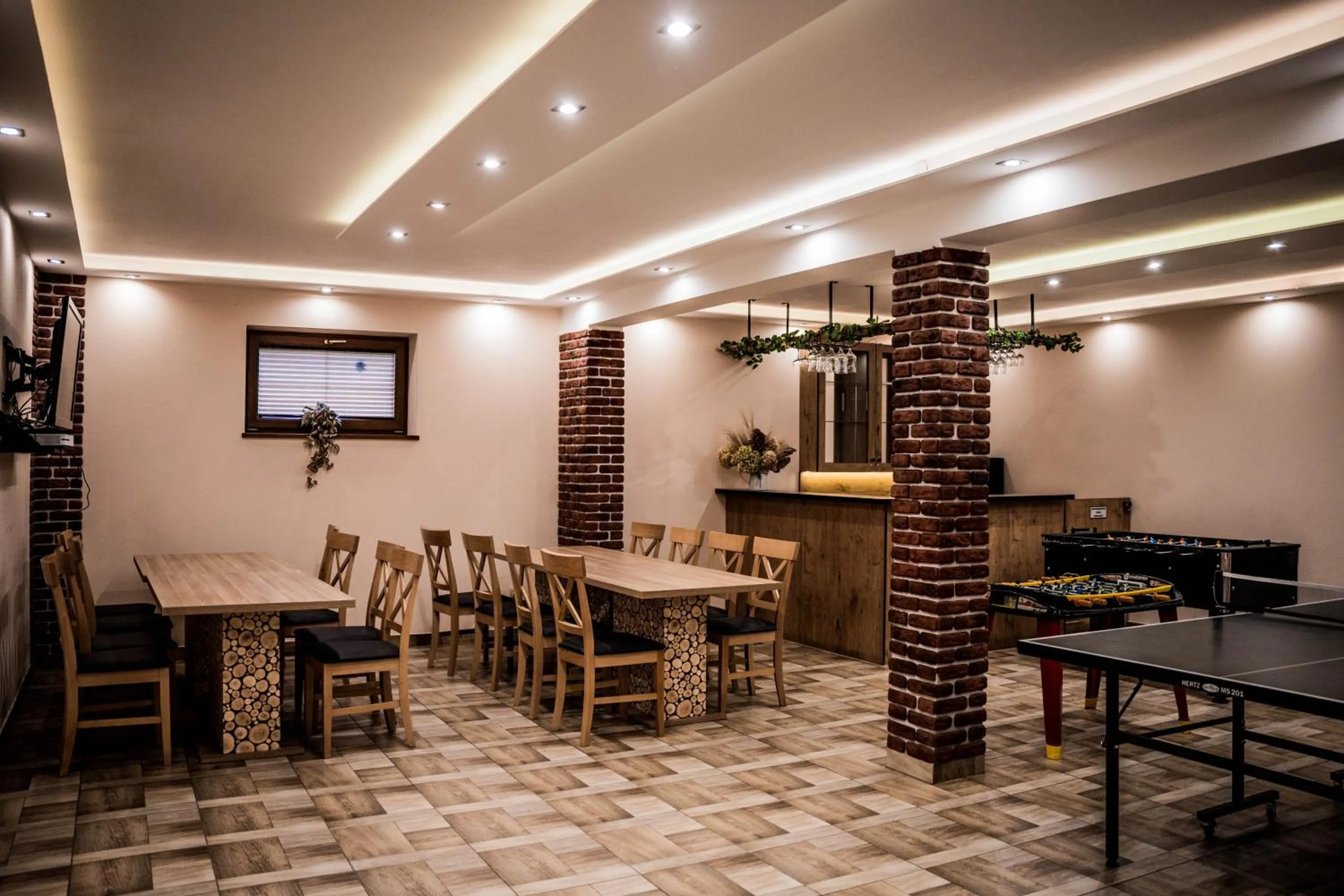 Communal lounge/ TV room in Chata "na Końcu" Świata