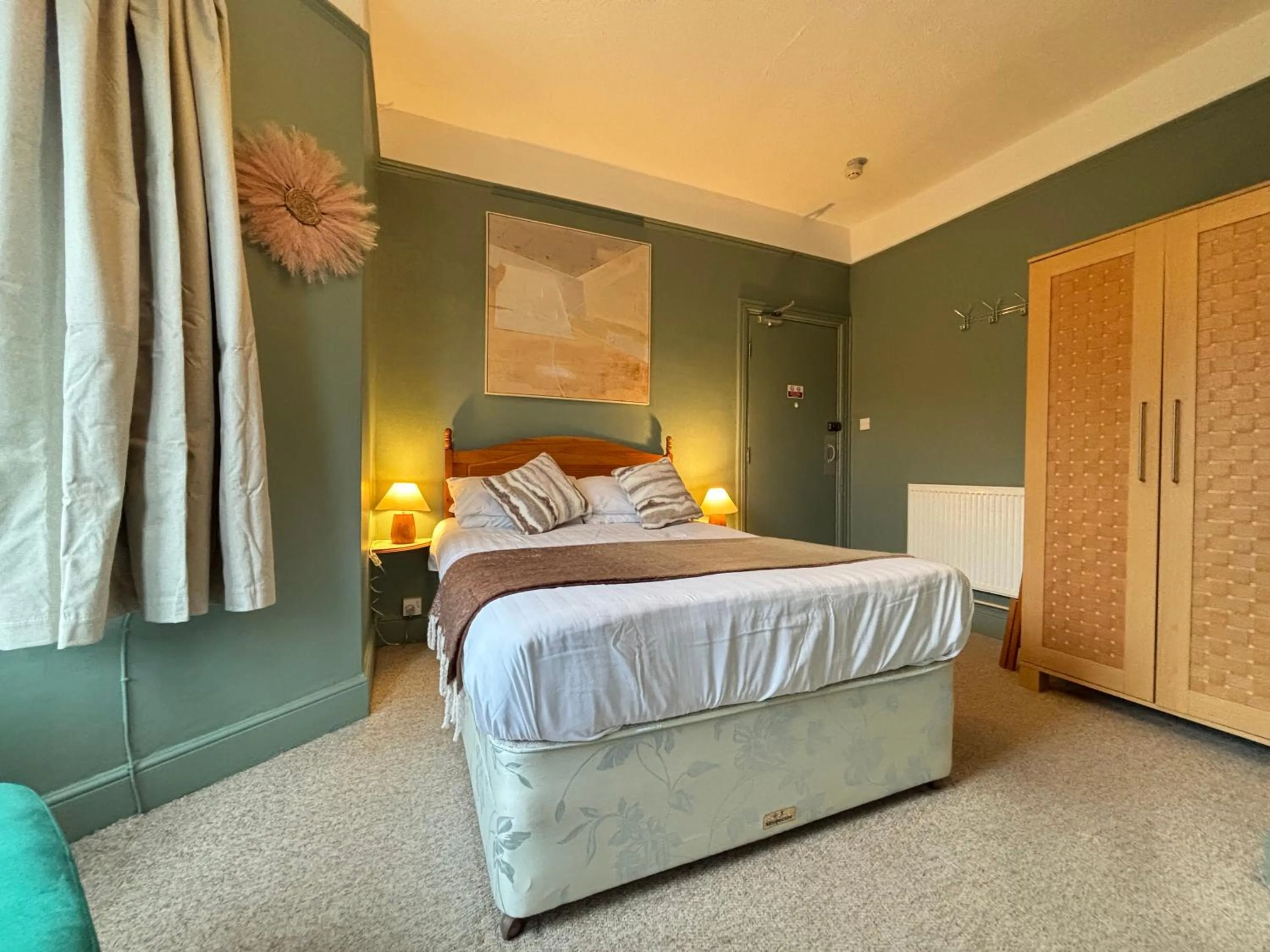 Bed in Three Palms Hotel