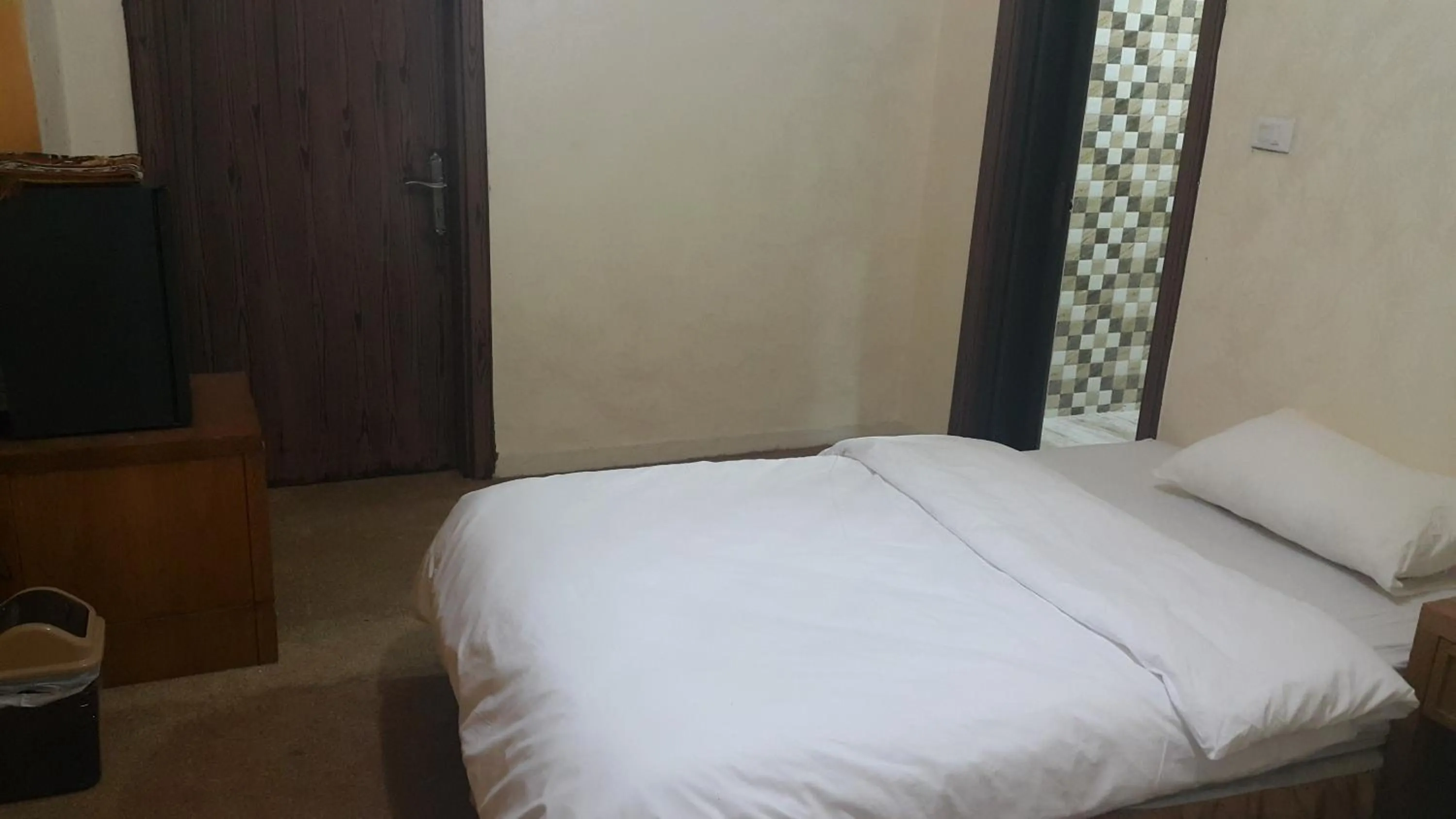 Bedroom in Al-Houriat Hotel