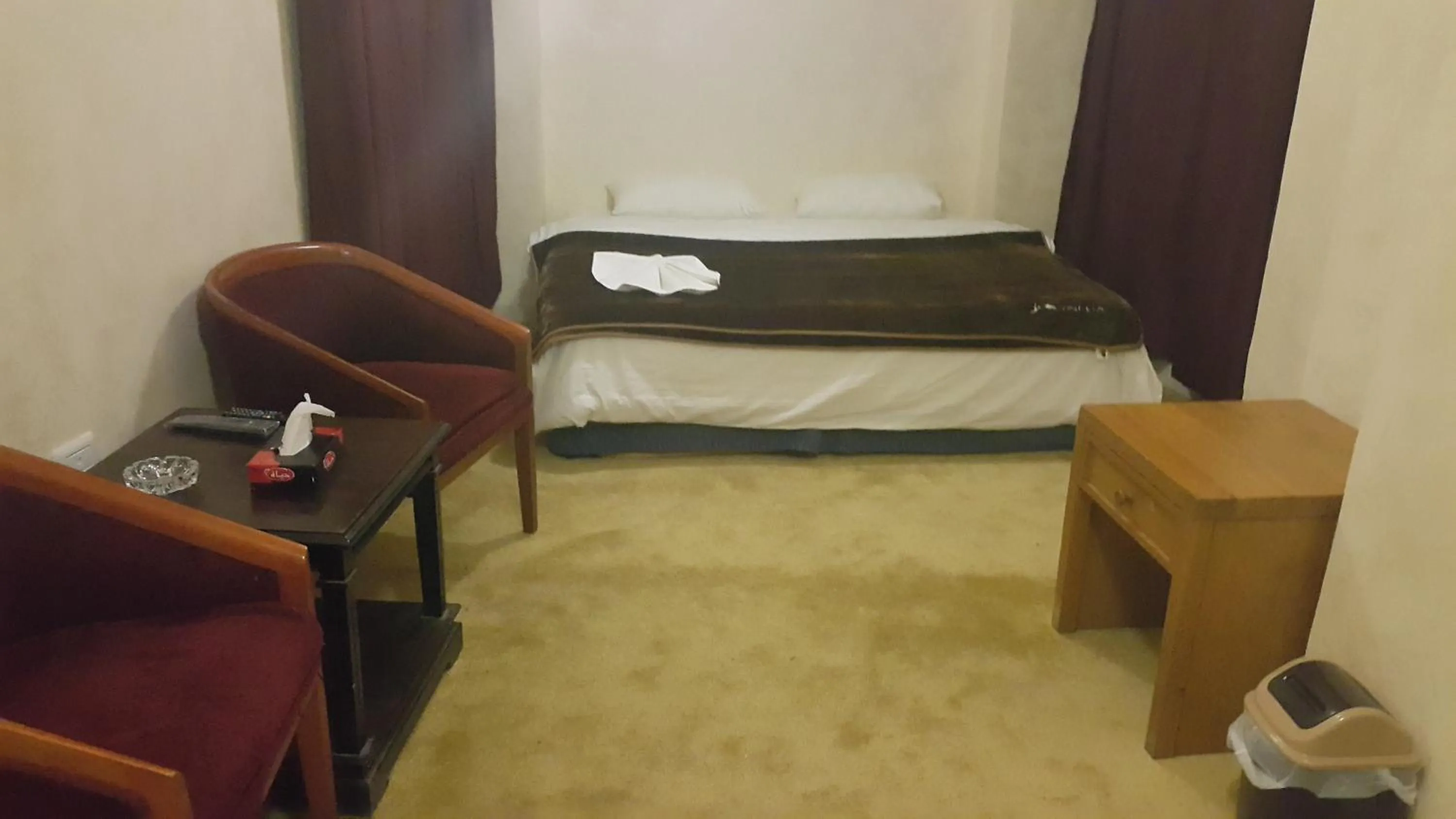 Bedroom in Al-Houriat Hotel