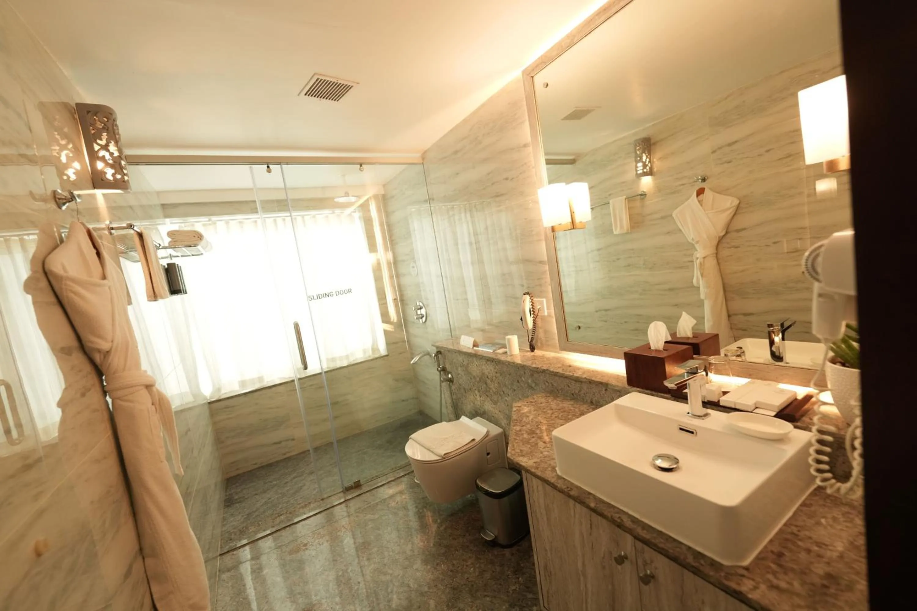 Gokulam Grand Turtle On The Beach