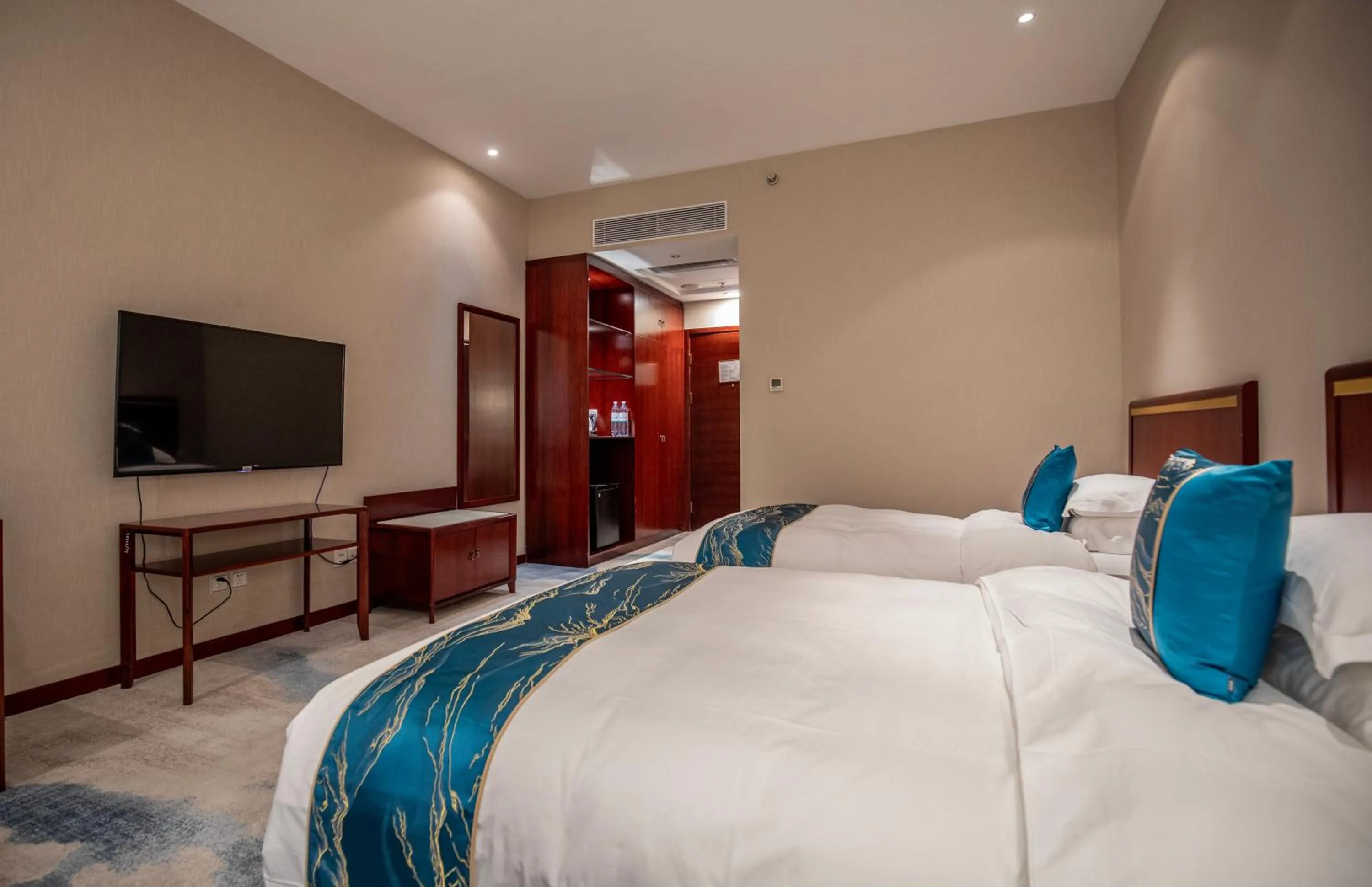 Bed in Beijing Palace Soluxe Hotel Astana