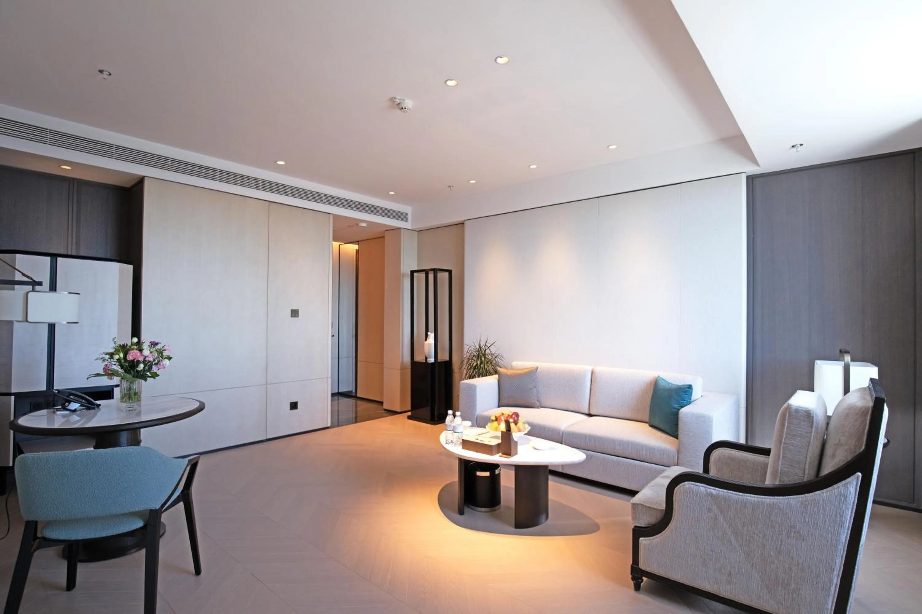 Living room in Beijing Palace Soluxe Hotel Astana