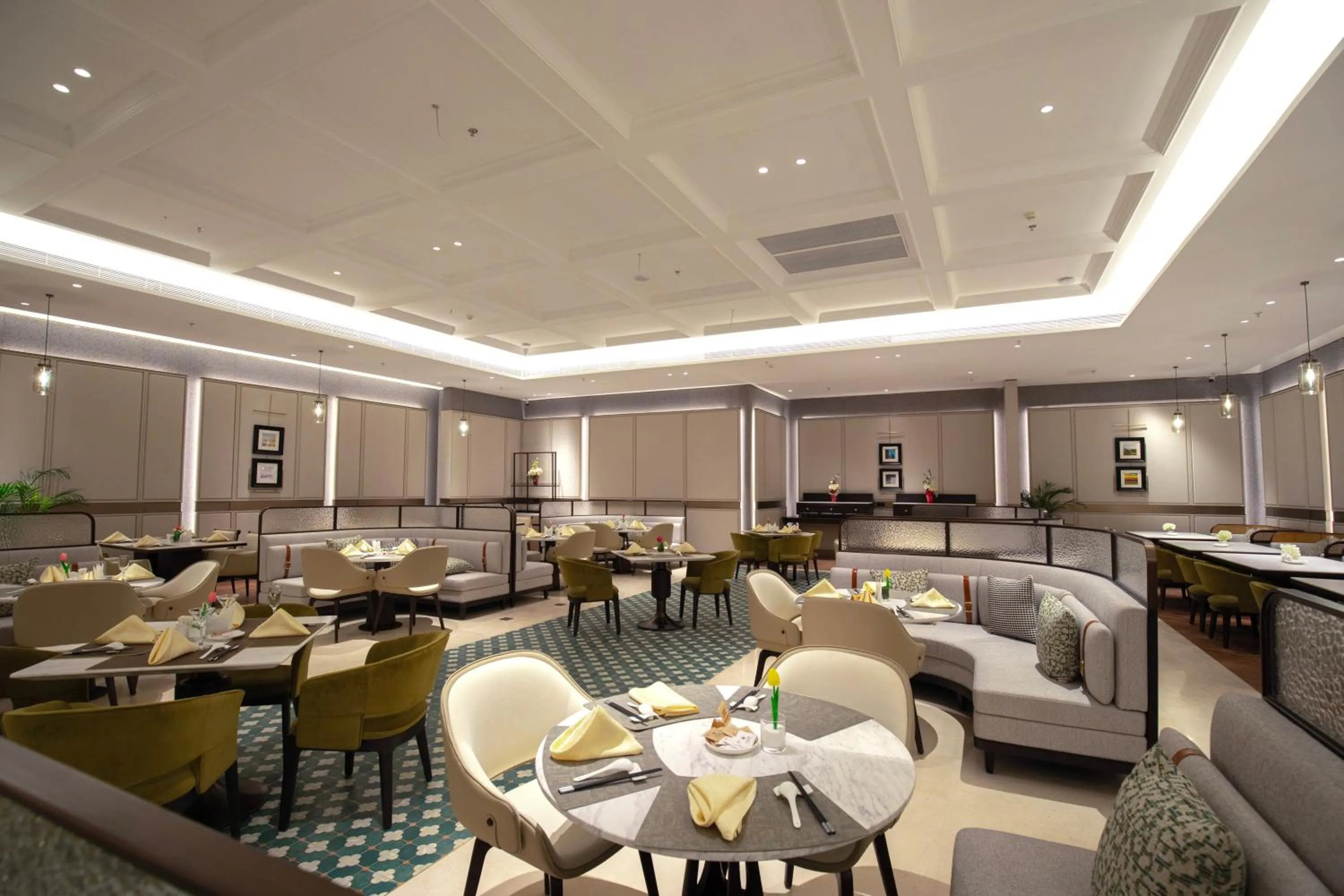 Restaurant/places to eat in Beijing Palace Soluxe Hotel Astana